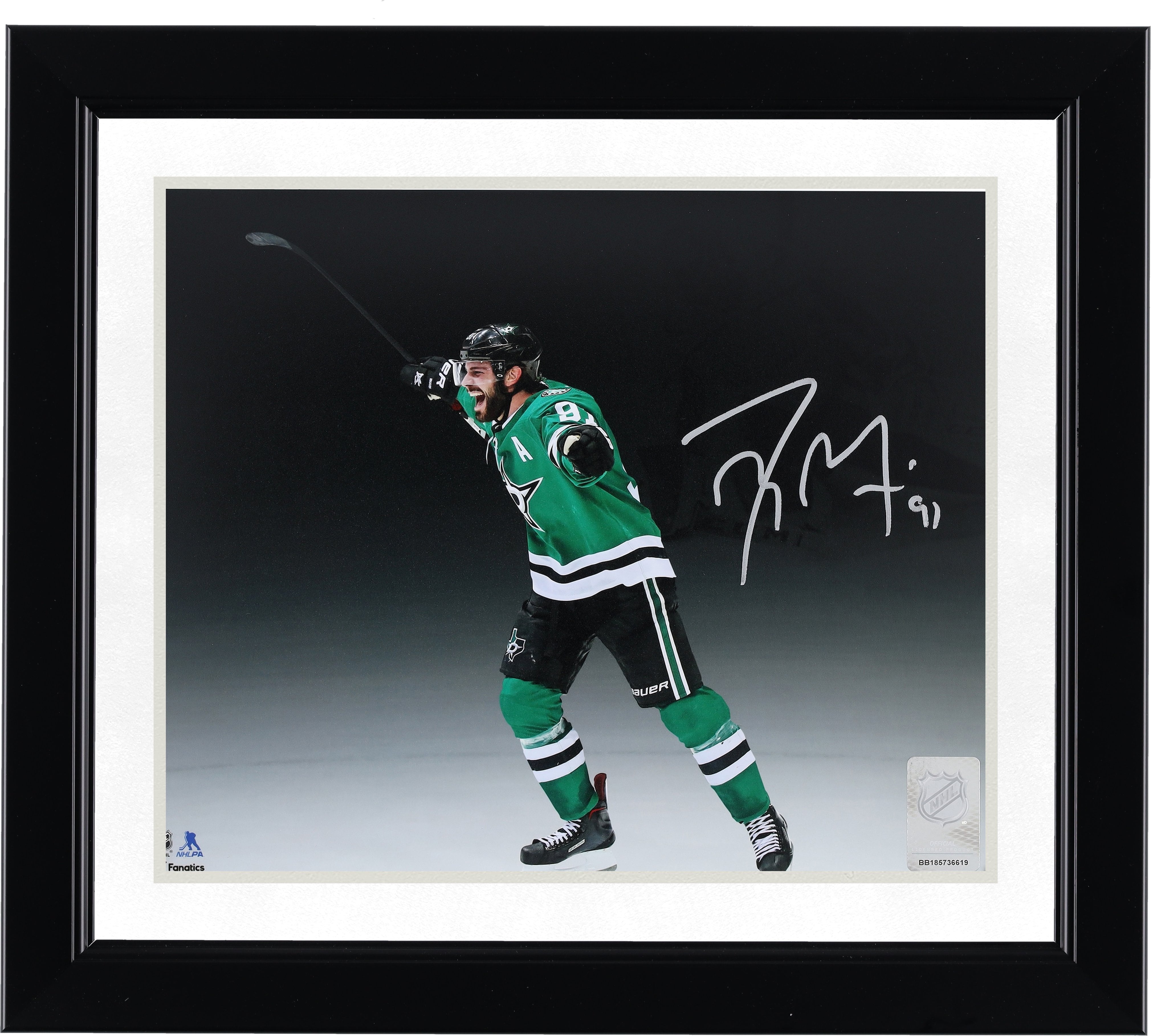 Photo de Tyler Seguin, joueur des Stars de Dallas, autographiée (8 x 10 pouces), maillot vert Kelly, lors de sa célébration.