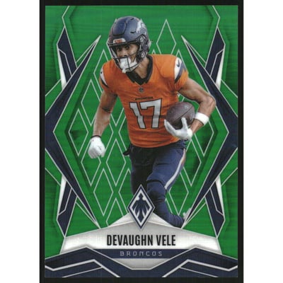 2025 Panini Phoenix Green #14 Devaughn Vele