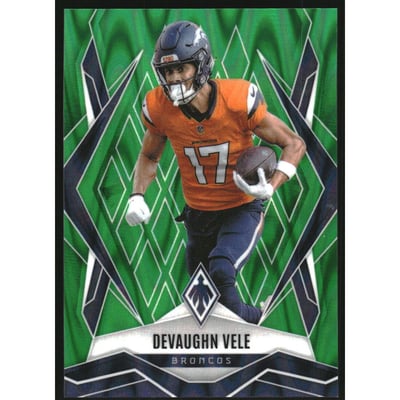 2025 Panini Phoenix Green Seismic #14 Devaughn Vele
