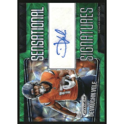 2025 Panini Prizm Sensational Signatures Prizms Green Scope #25 Devaughn Vele