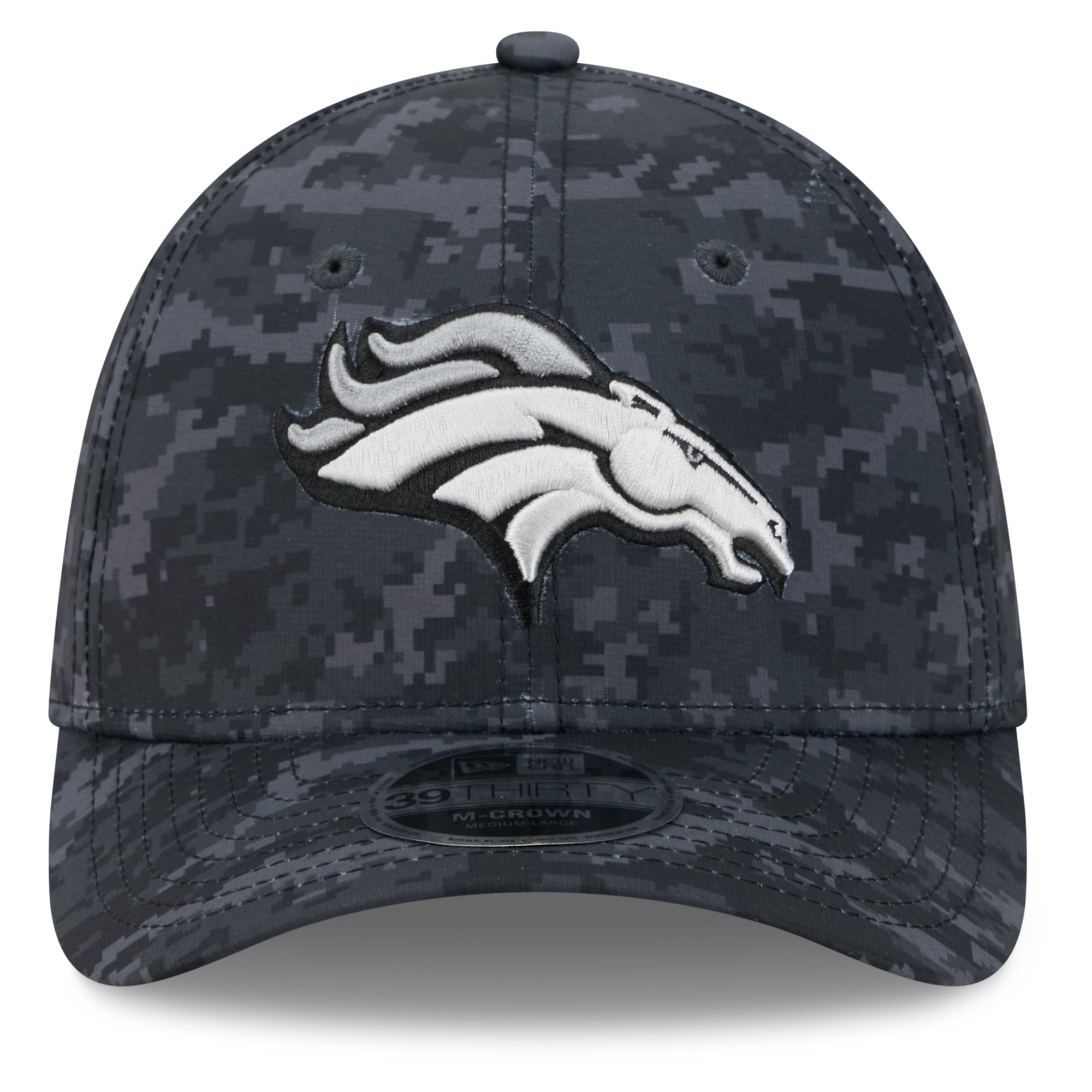 Casquette extensible New Era noire Denver Broncos 2026 Salute To Service 39THIRTY M-Crown pour homme