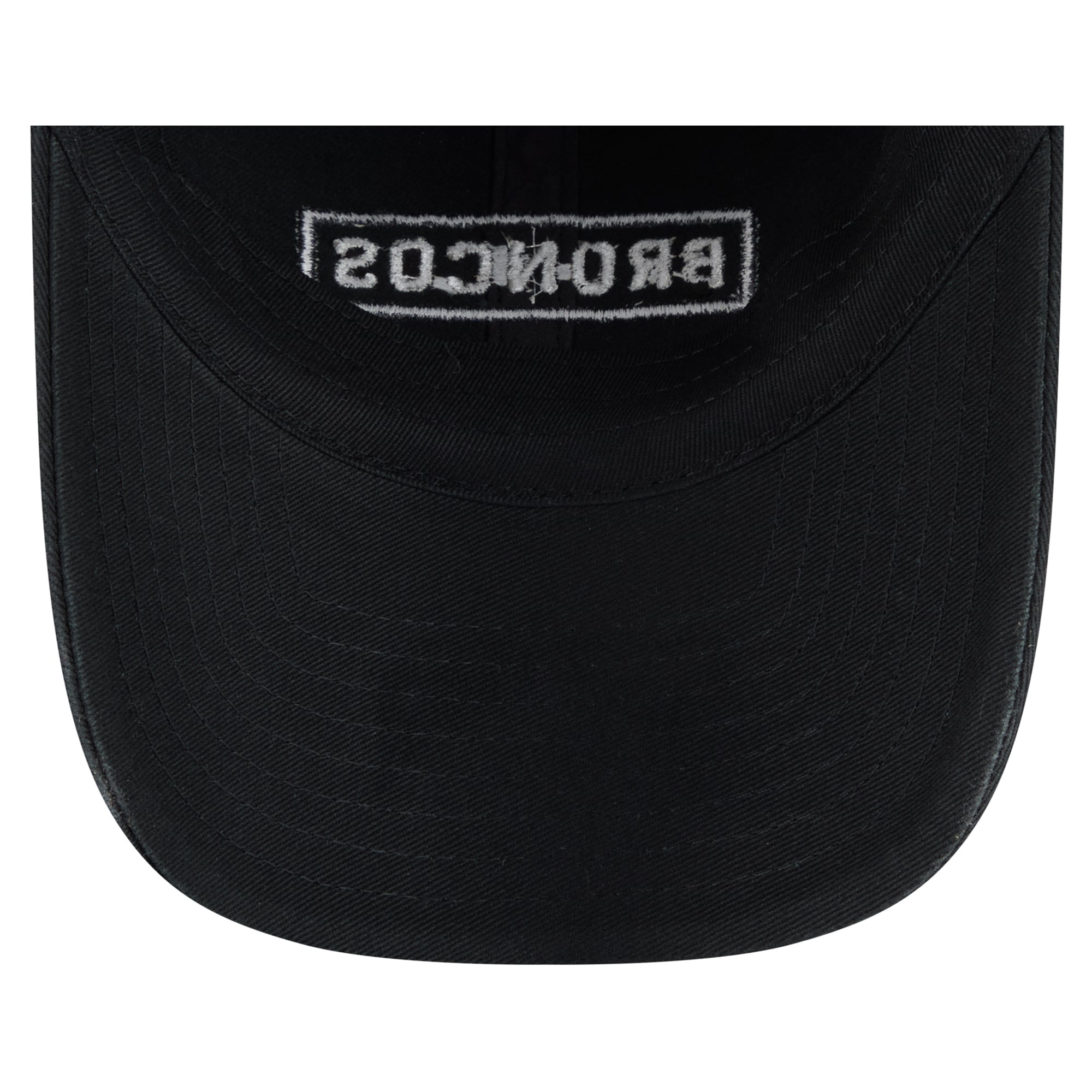 Casquette New Era noire pour homme Denver Broncos 2026 Salute To Service, style classique décontracté et ajustable