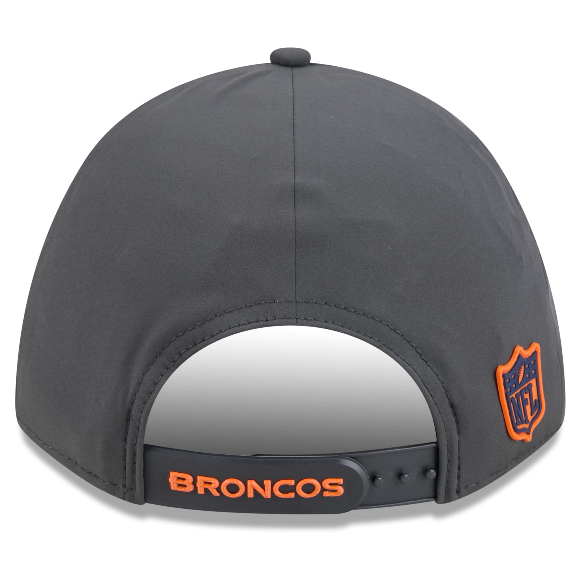 Casquette ajustable New Era 9FORTY M-Crown pour homme, couleur anthracite, Denver Broncos, collection 2026 Sideline, idéale pour les temps froids.