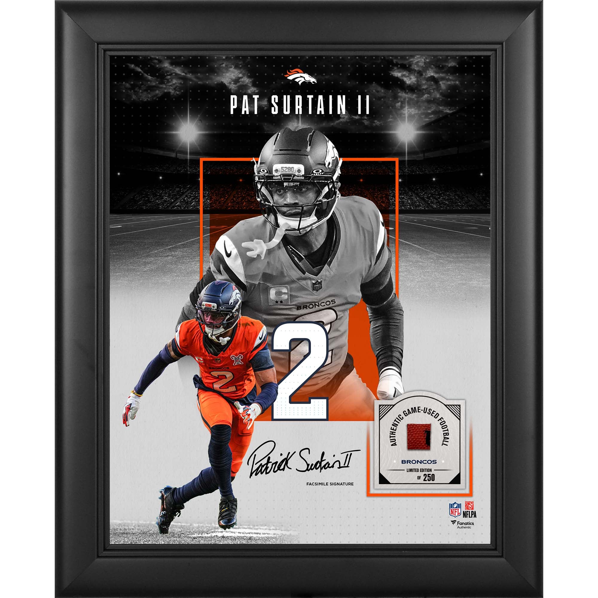 Collage encadré 11" x 14" avec la signature fac-similé de Patrick Surtain II (Denver Broncos) et un morceau de ballon de football américain utilisé en match - Édition limitée à 250 exemplaires
