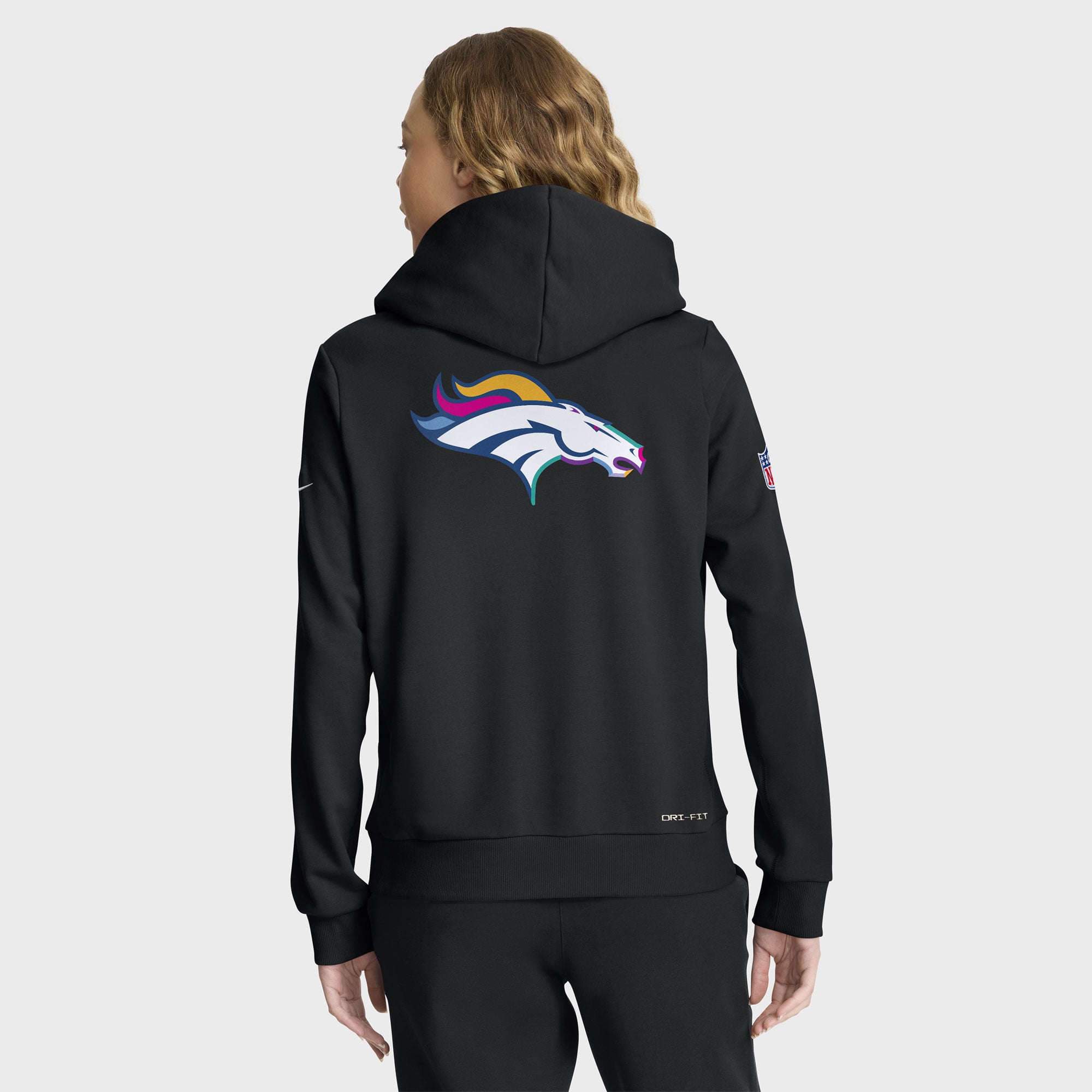 Women's Nike Black Denver Broncos 2025 NFL Crucial Catch Sideline Standard Issue Dri-FIT Hoodie