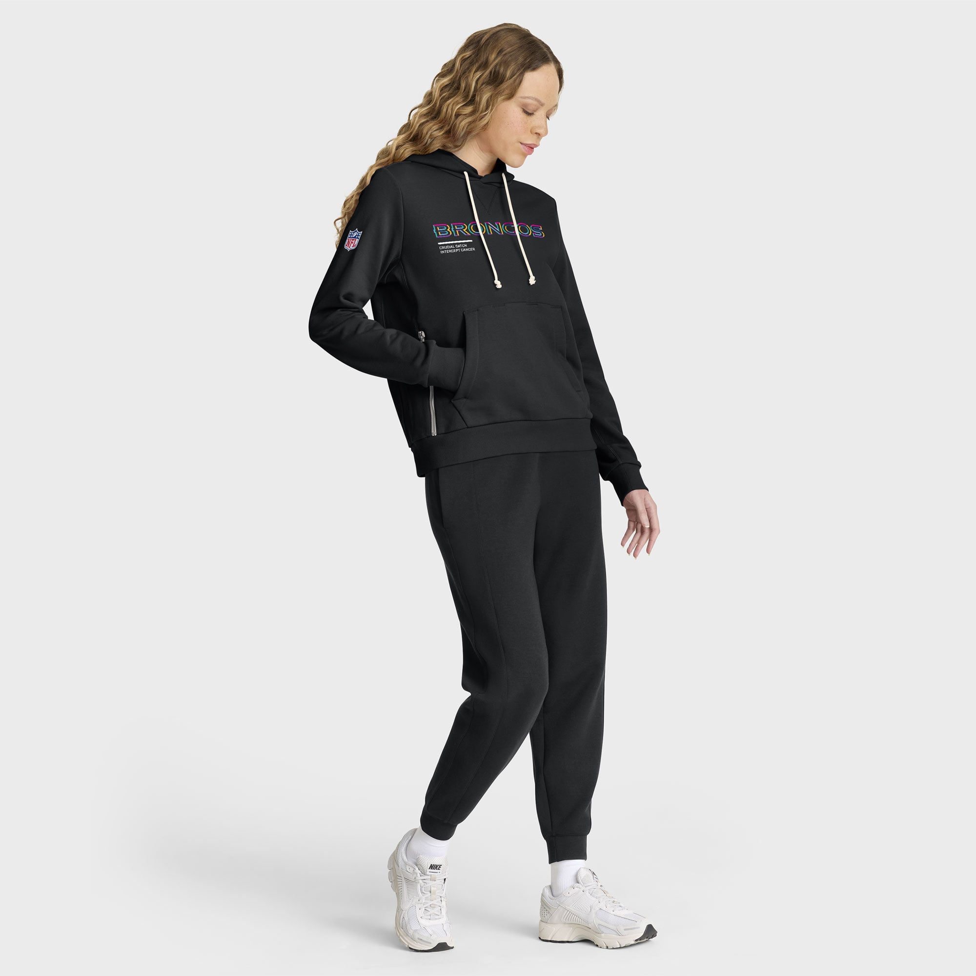 Women's Nike Black Denver Broncos 2025 NFL Crucial Catch Sideline Standard Issue Dri-FIT Hoodie