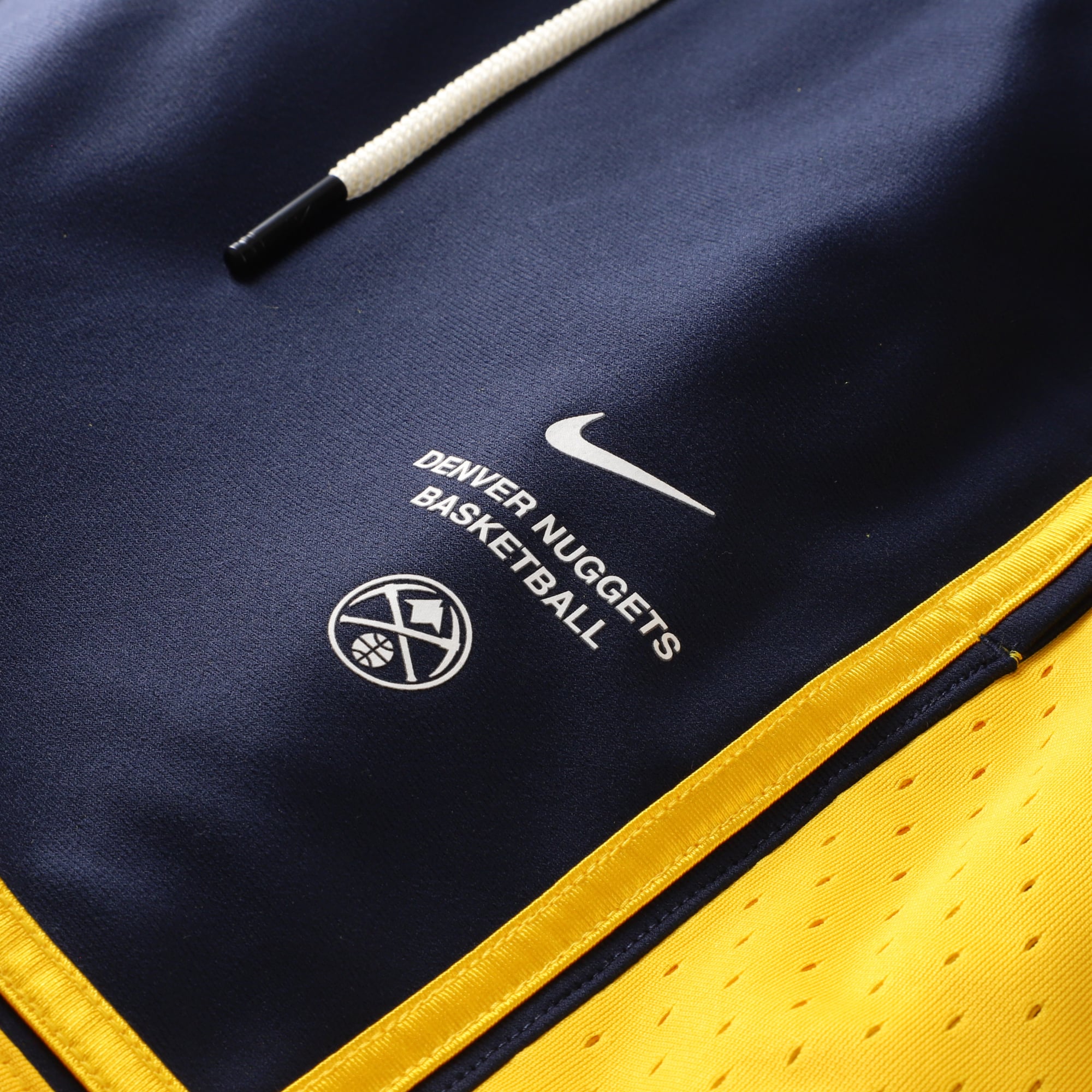 Short de match Nike Denver Nuggets bleu marine pour homme, édition standard 2026