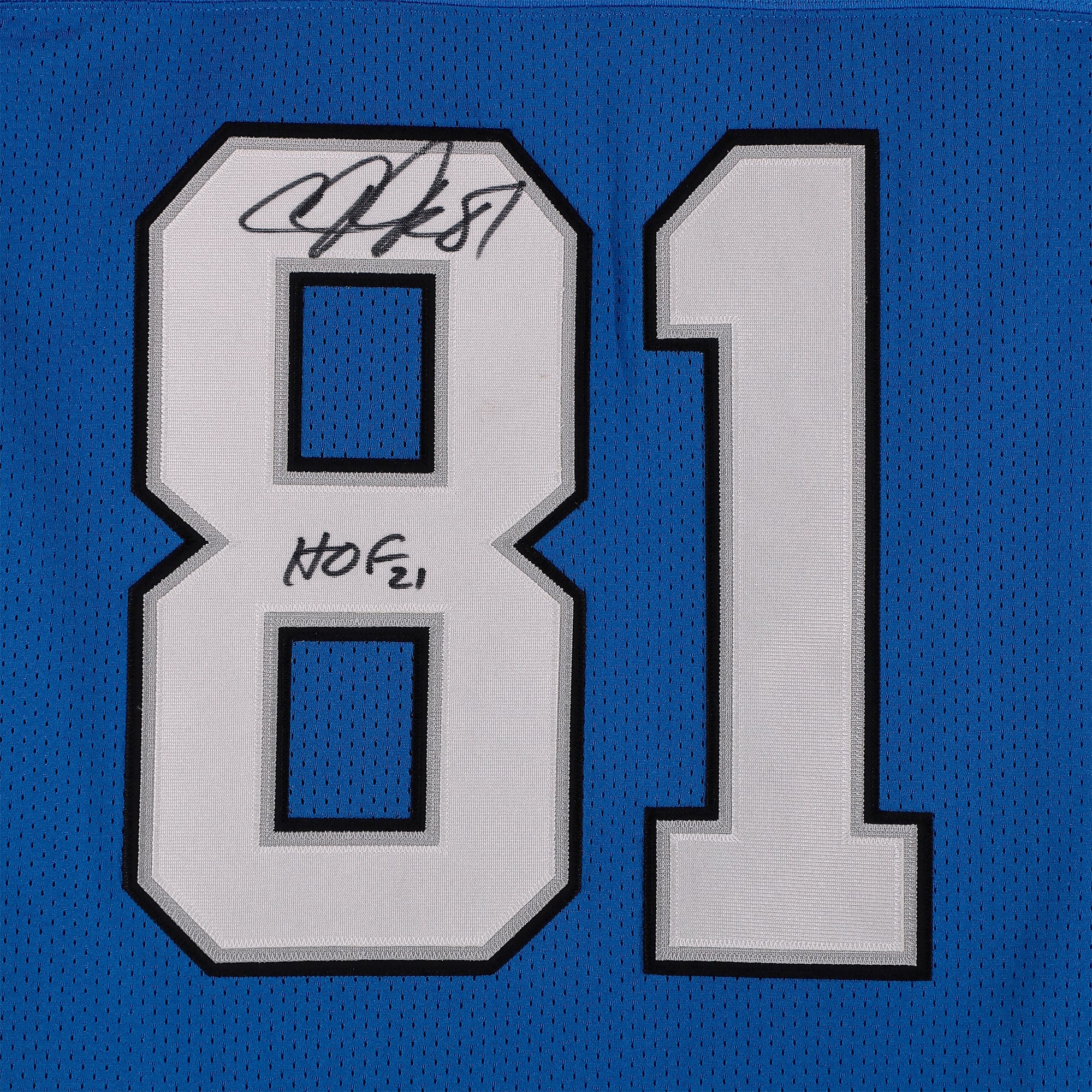 Maillot authentique bleu Mitchell & Ness 2007 autographié par Calvin Johnson (Detroit Lions) avec inscription « HOF 21 ».