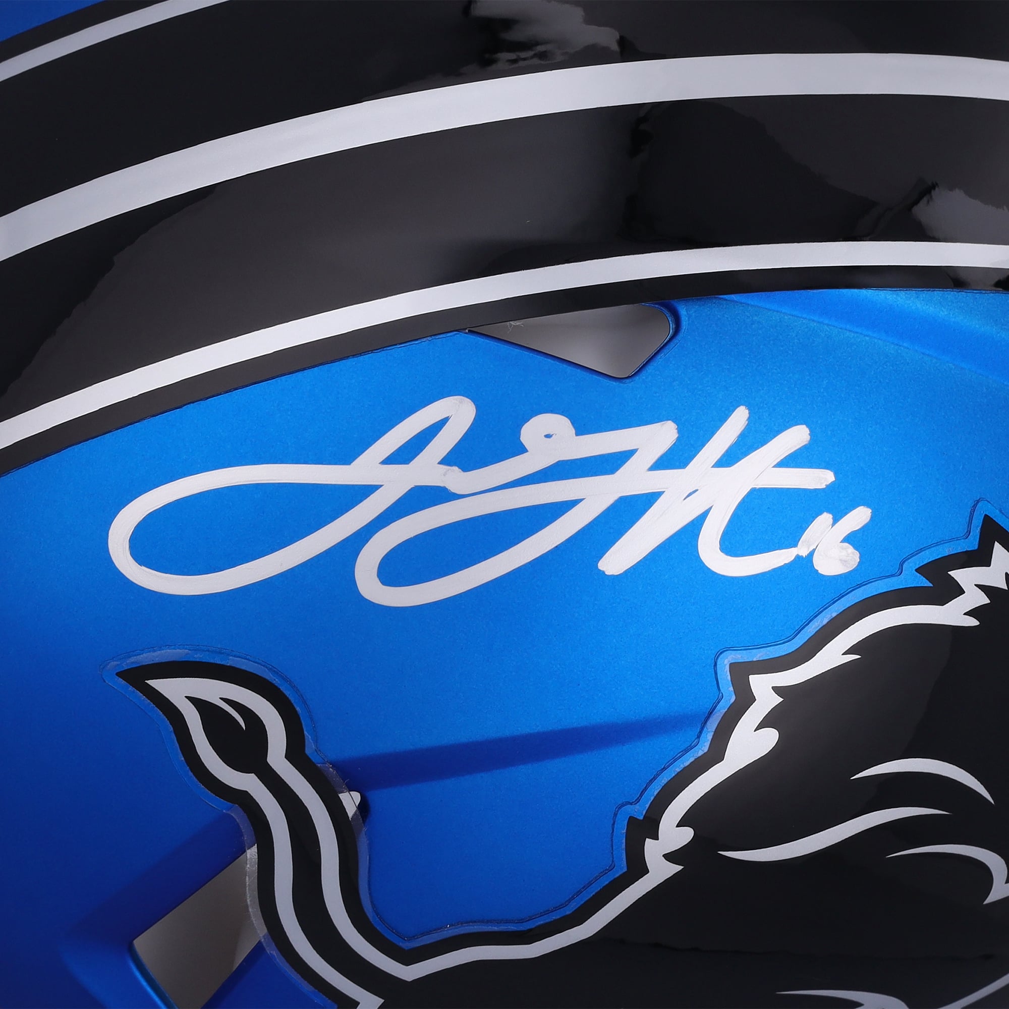 Jared Goff Detroit Lions Autographed 2024 Riddell Alternate Speed Authentic Helmet with "One Pride" Inscription