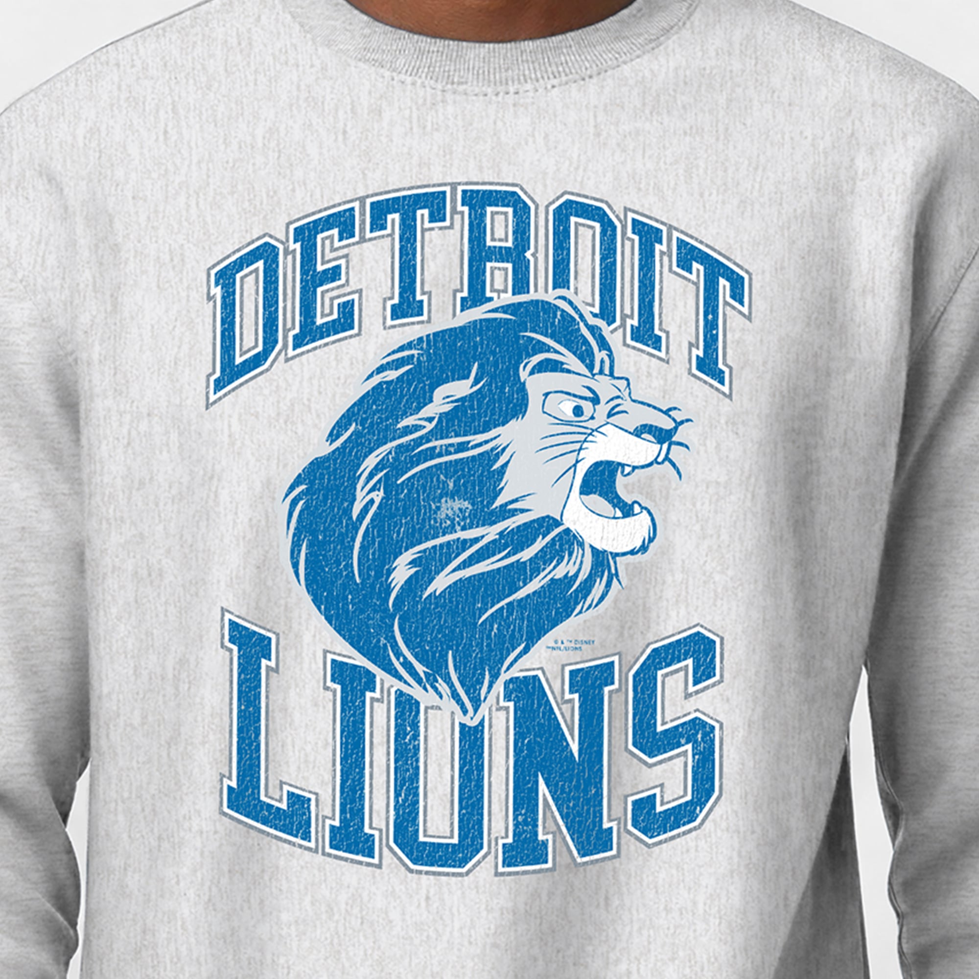 Sweat-shirt homme Disney x Champion gris chiné Detroit Lions Simba Reverse Weave