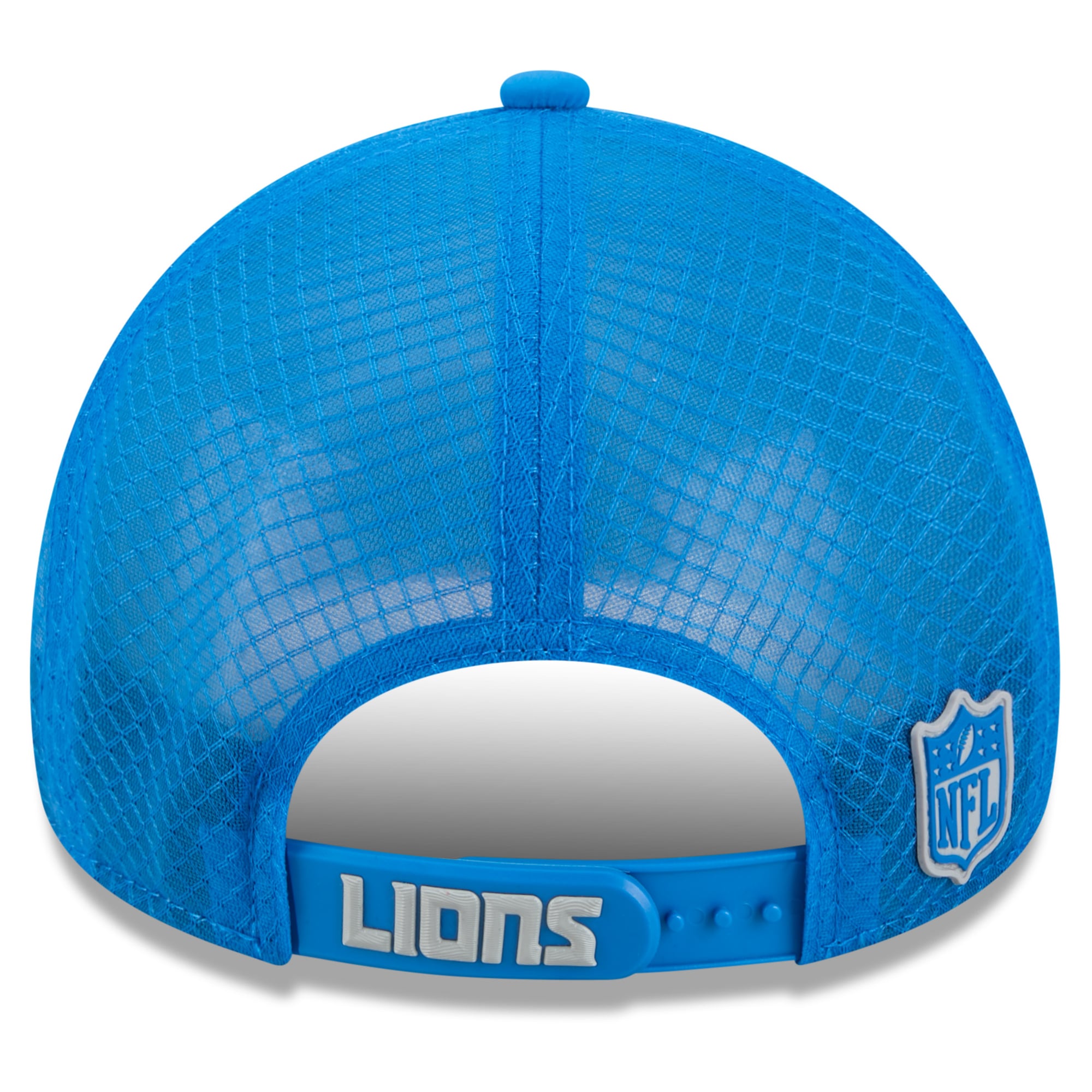 Men's New Era Detroit Lions 2026 Sideline Apex 9FORTY Adjustable Trucker Hat