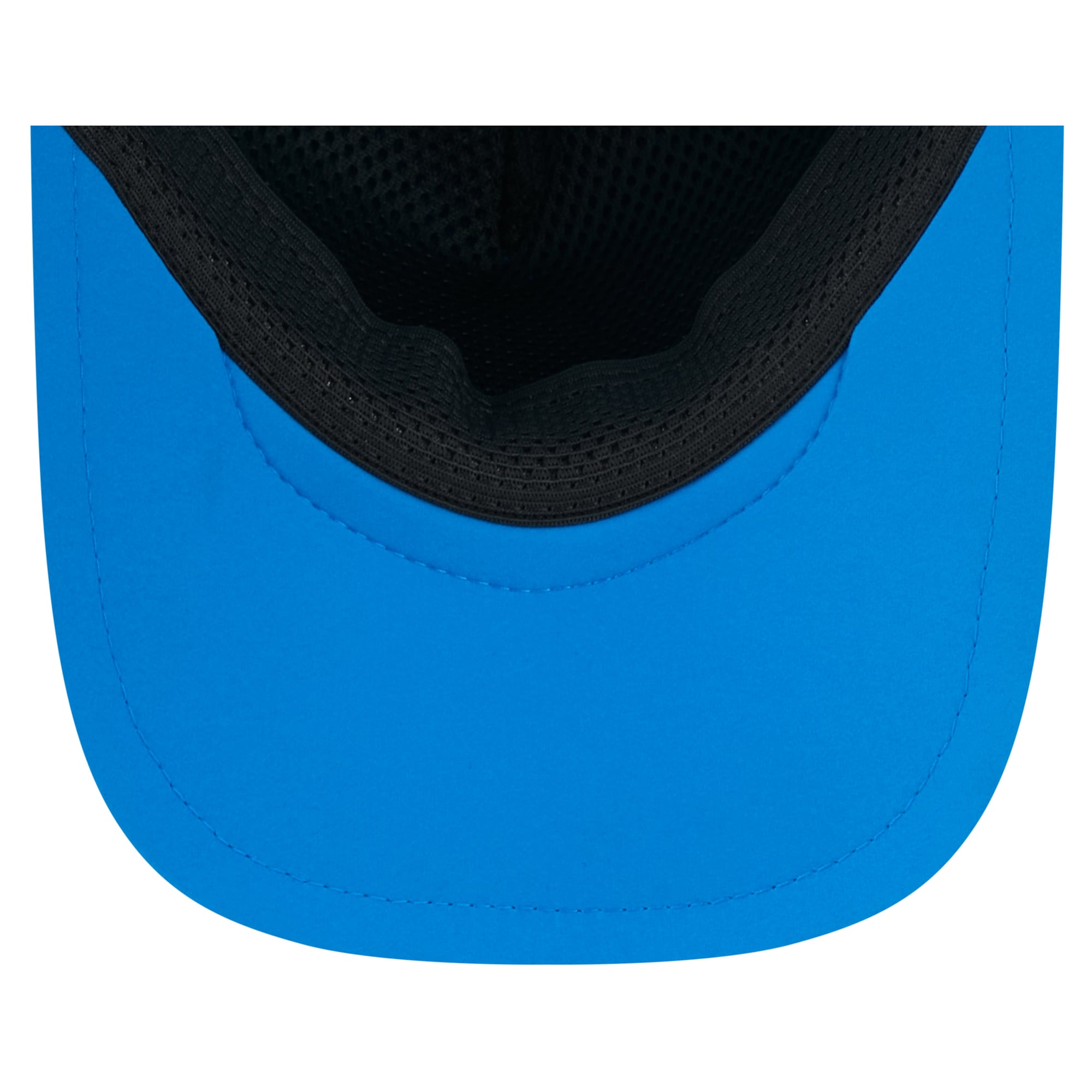 Men's New Era Detroit Lions 2026 Sideline Apex 9FORTY Adjustable Trucker Hat