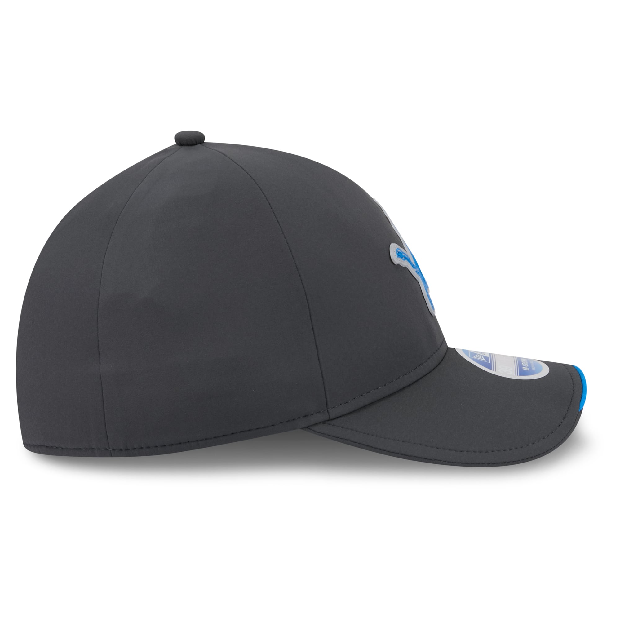 Casquette extensible New Era Detroit Lions 2026 Sideline pour homme, couleur anthracite, modèle 39THIRTY M-Crown, idéale les temps froids.