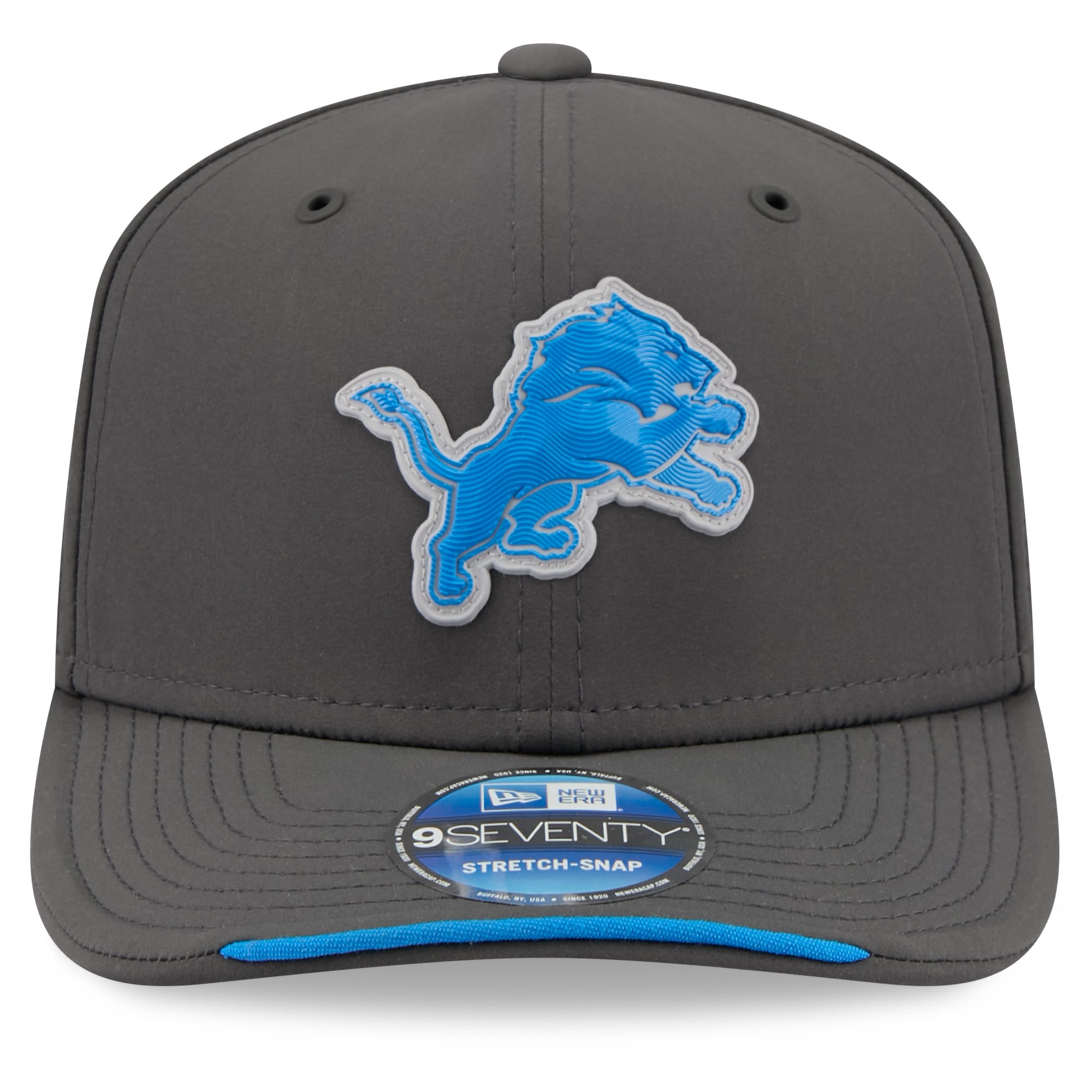 Casquette ajustable New Era Detroit Lions 2026 Sideline pour homme, couleur anthracite, modèle 9SEVENTY, idéale pour les temps froids.
