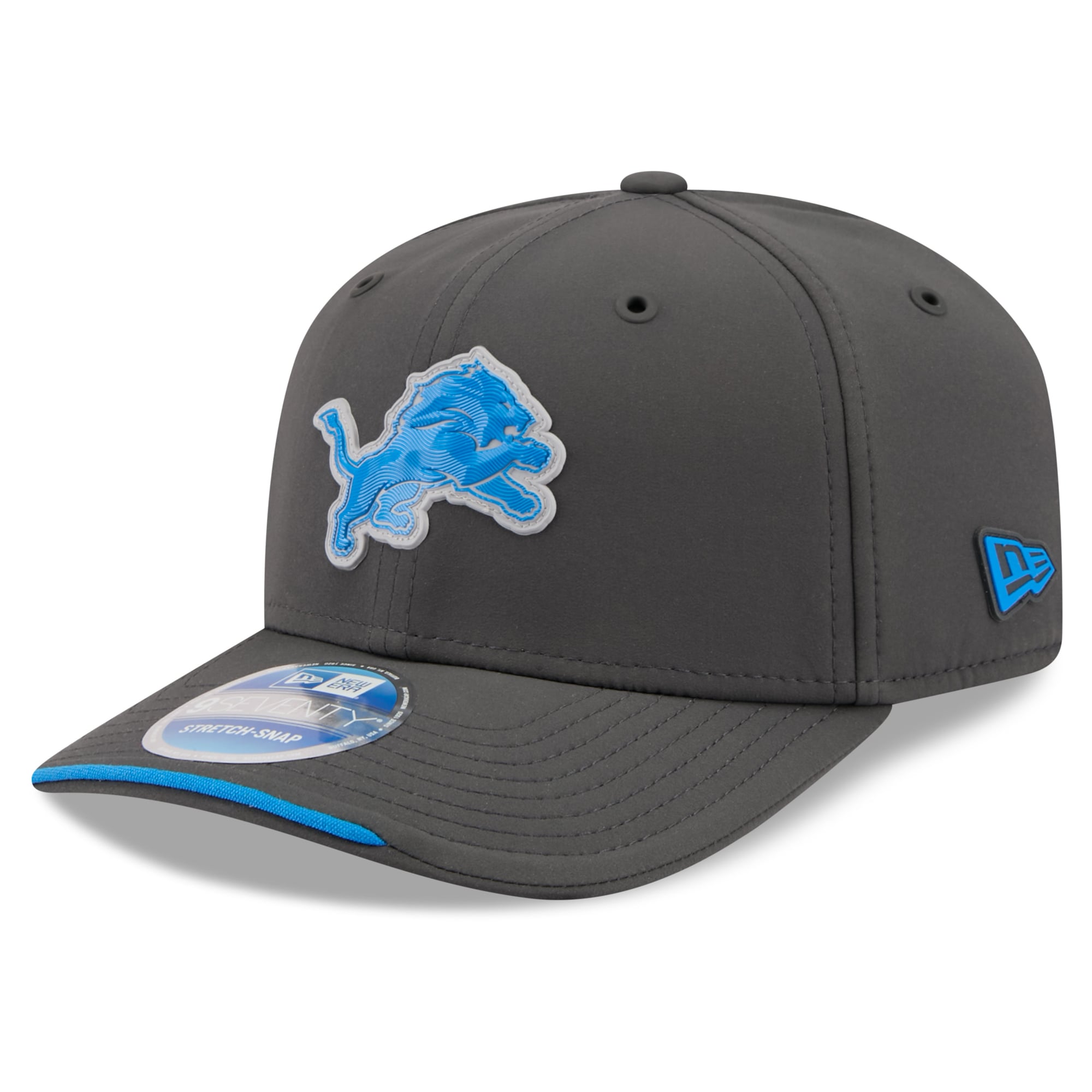 Casquette ajustable New Era Detroit Lions 2026 Sideline pour homme, couleur anthracite, modèle 9SEVENTY, idéale pour les temps froids.