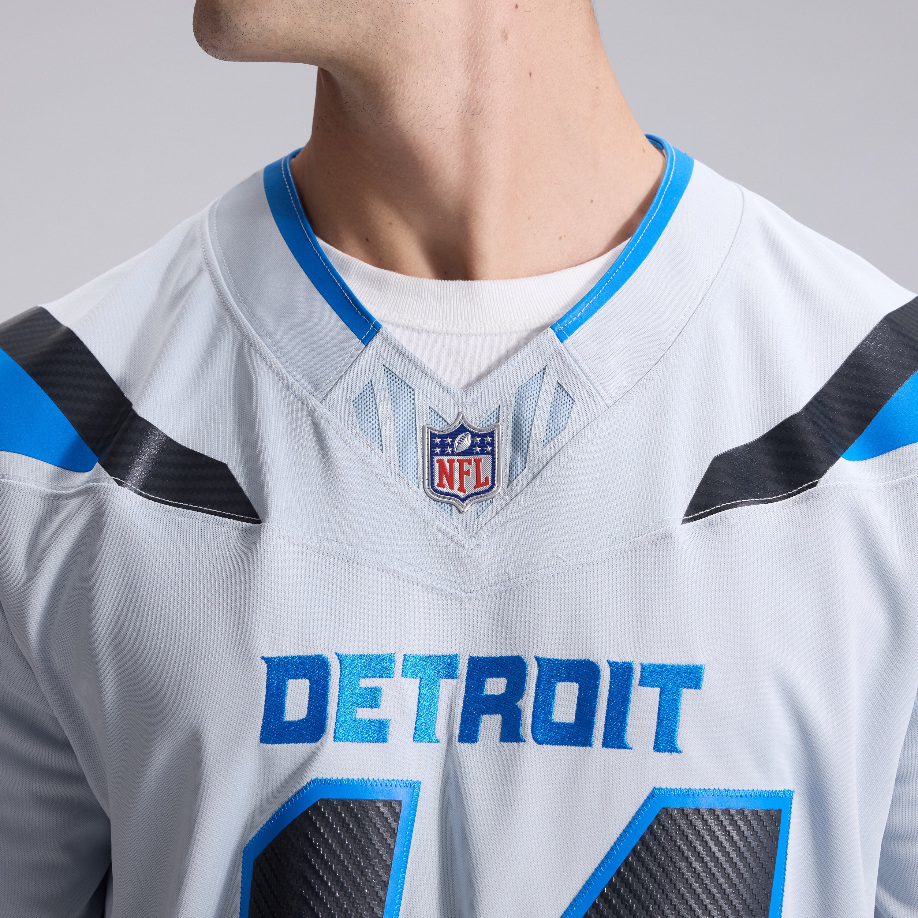 Men's Nike Amon-Ra St. Brown Silver Detroit Lions 2026 Rivalries Collection Stitched Limited Jersey
