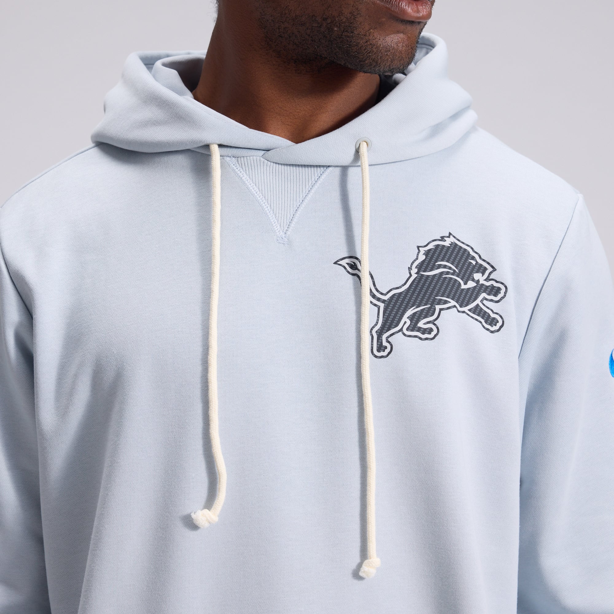 Men's Nike  Silver Detroit Lions 2026 Rivalries Collection Standard Issue Sideline Pullover Hoodie