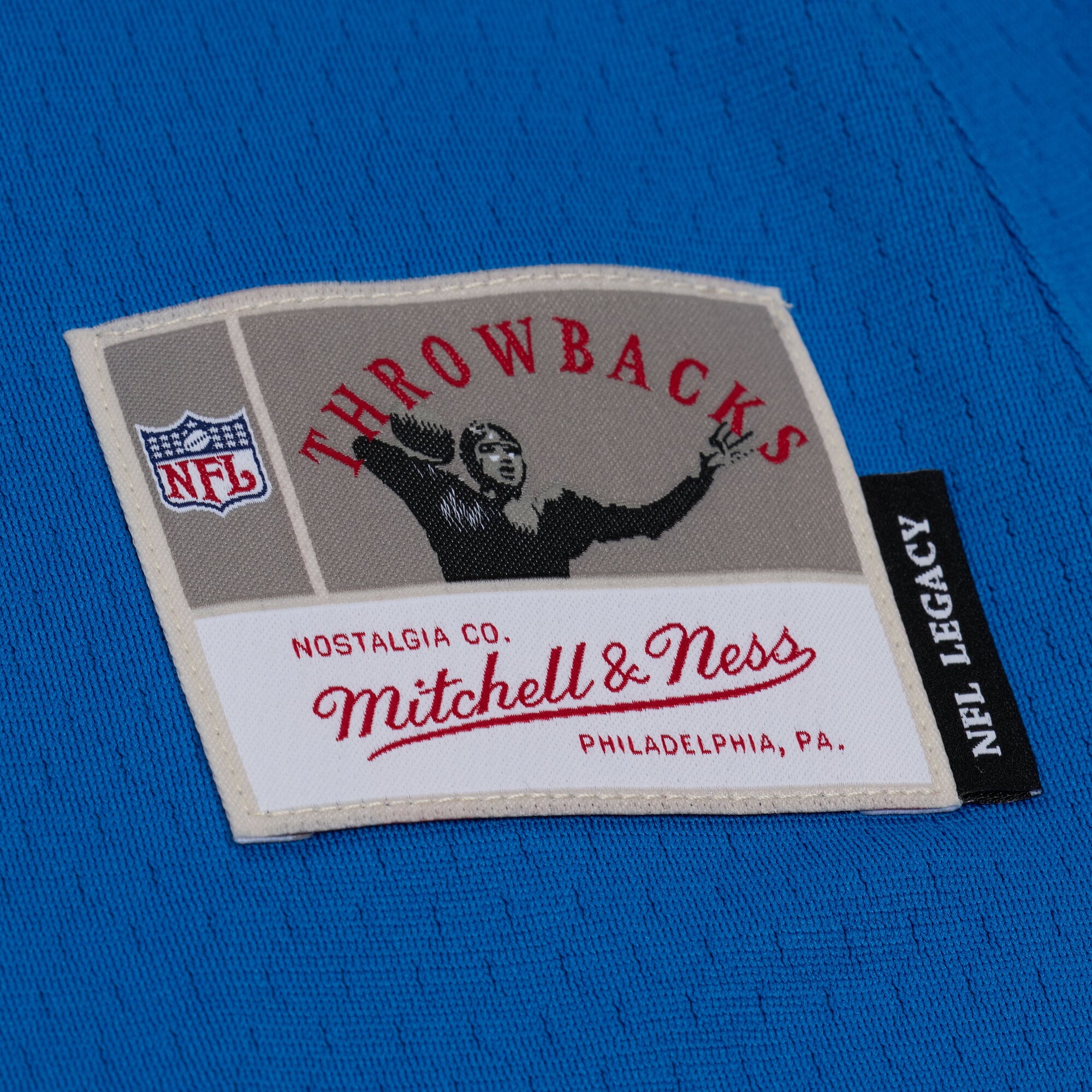 Maillot réplique Mitchell & Ness Calvin Johnson bleu Detroit Lions 2007 Legacy pour femme