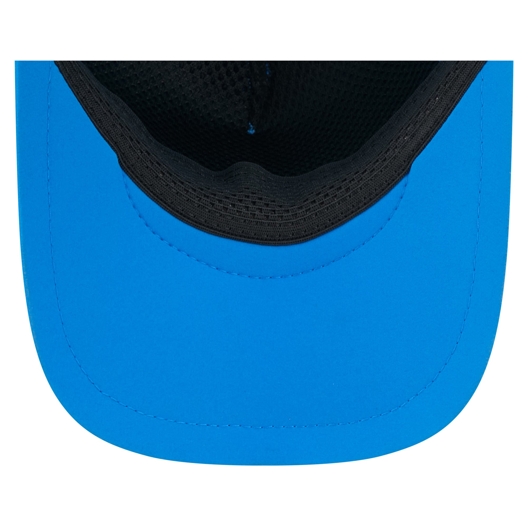 Youth New Era Blue Detroit Lions 2026 Sideline Apex 9FORTY Adjustable Trucker Hat