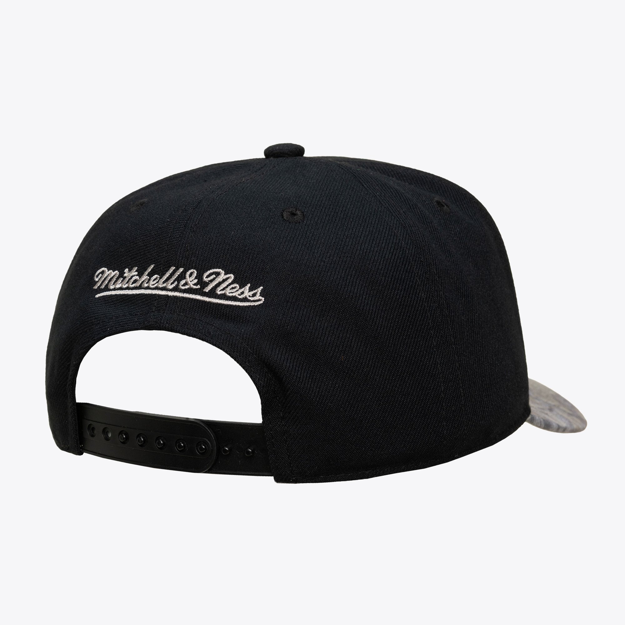 Casquette Mitchell & Ness Pro Crown pour homme, noire/camouflage, Detroit Pistons Midnight Timber