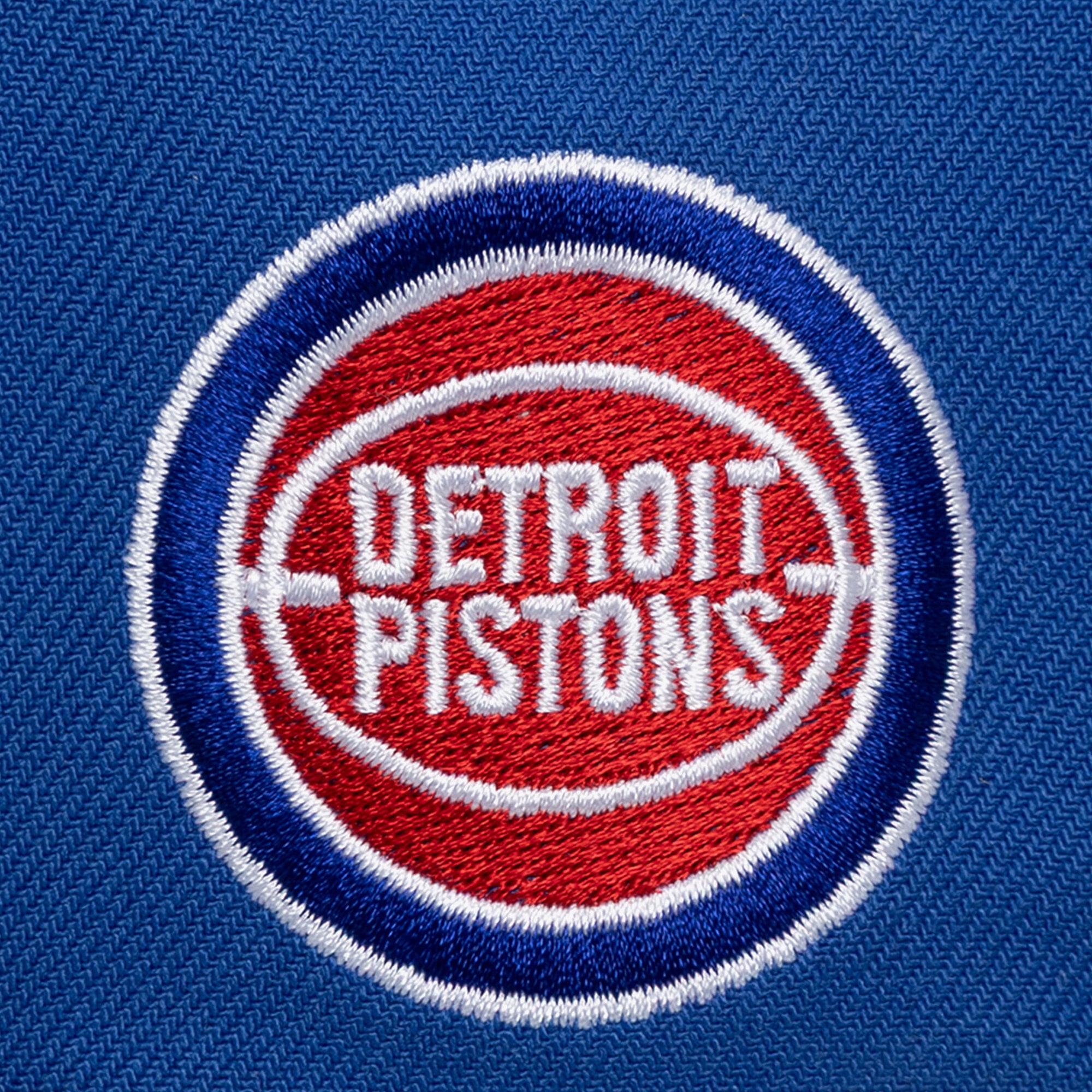 Casquette snapback Mitchell & Ness bleue pour homme, modèle Detroit Pistons Head Coach