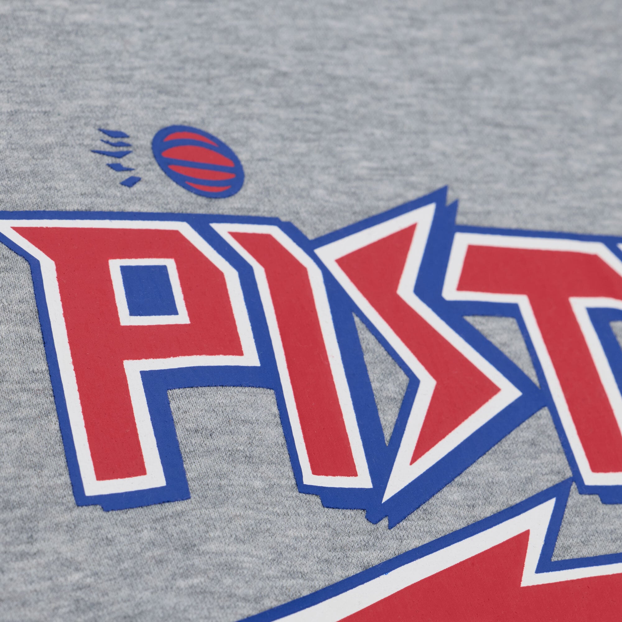 Men's Mitchell & Ness Heather Gray Detroit Pistons Walk-Off Fleece Sweatshirt