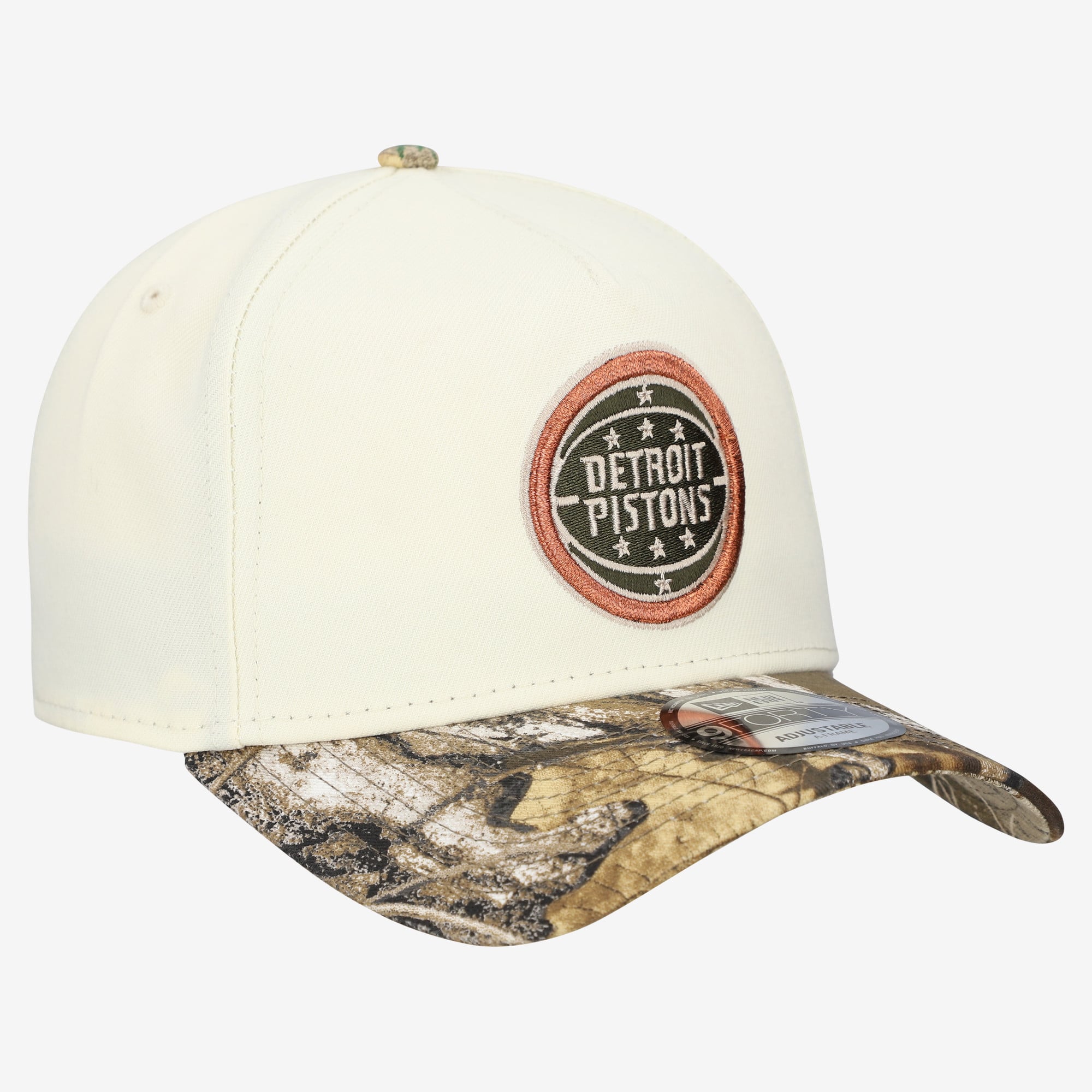 Men's New Era Cream Detroit Pistons Realtree Chrome Two-Tone 9FORTY A-Frame Adjustable Hat