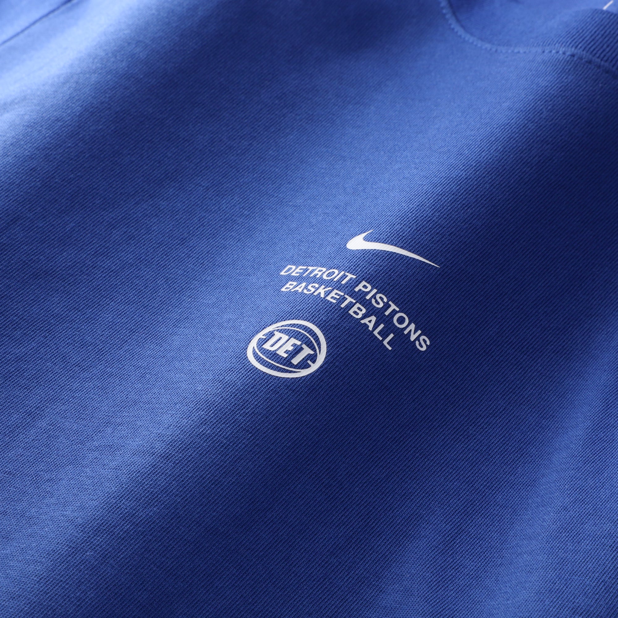 T-shirt d'entraînement Nike bleu Detroit Pistons 2026 Standard Issue pour homme