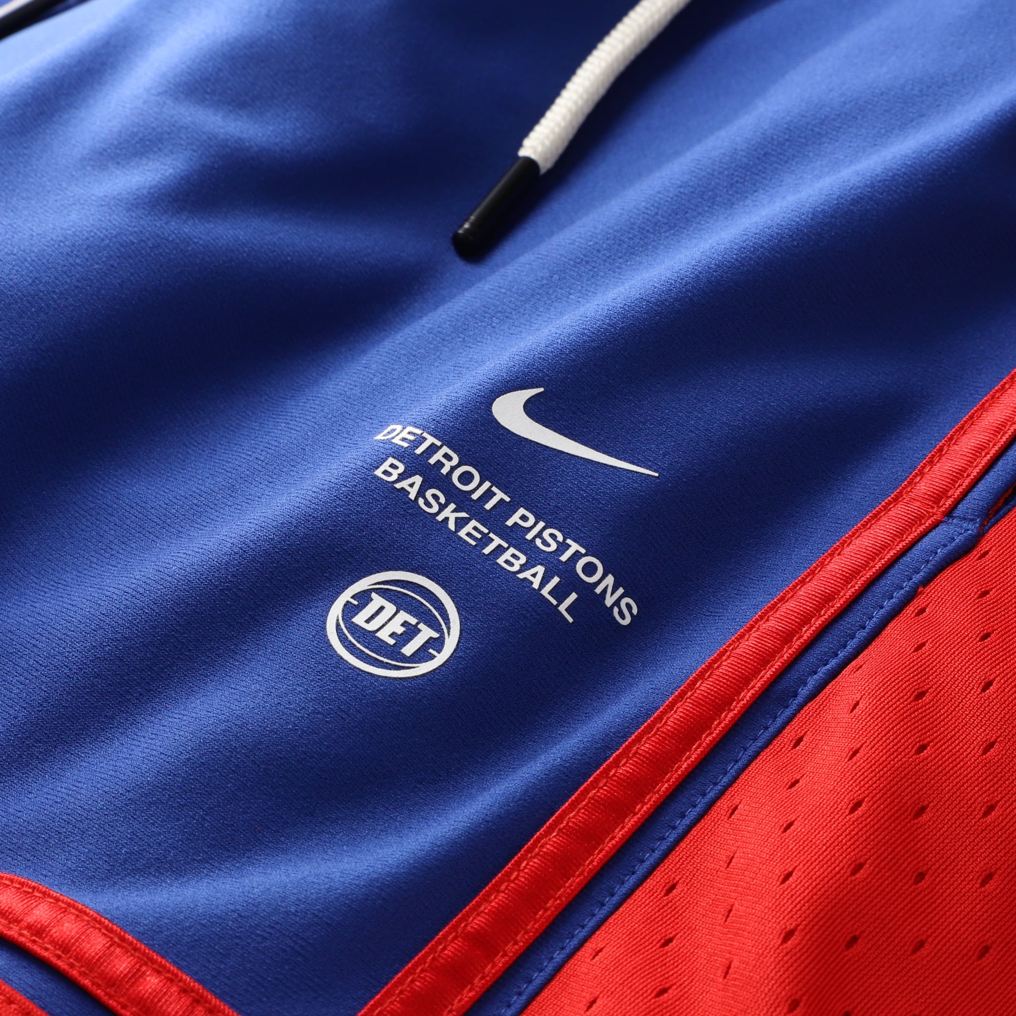 Short de match Nike bleu Detroit Pistons 2026 Standard Issue pour homme
