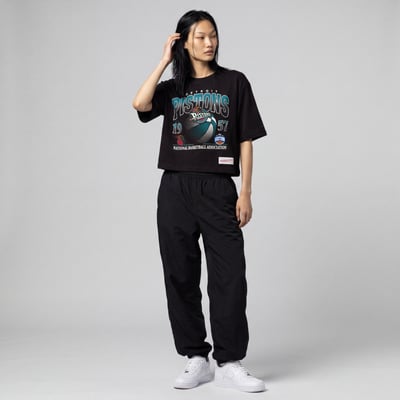  Detroit Pistons Mitchell & Ness Women's Street Graphic Boxy Crop T-Shirt - Black