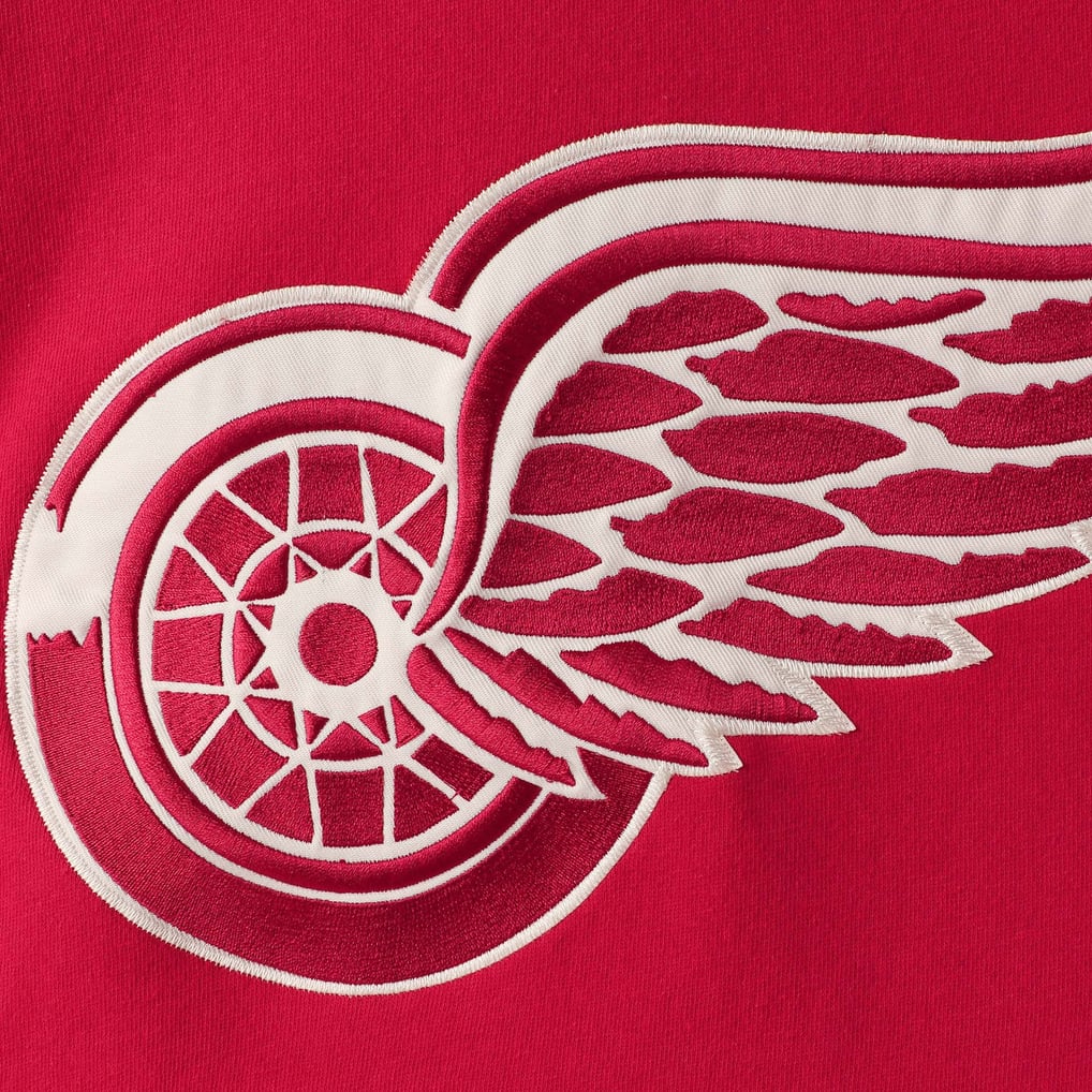 Men's Detroit Red Wings Steve Yzerman '47 Red Player Lacer Pullover Hoodie
