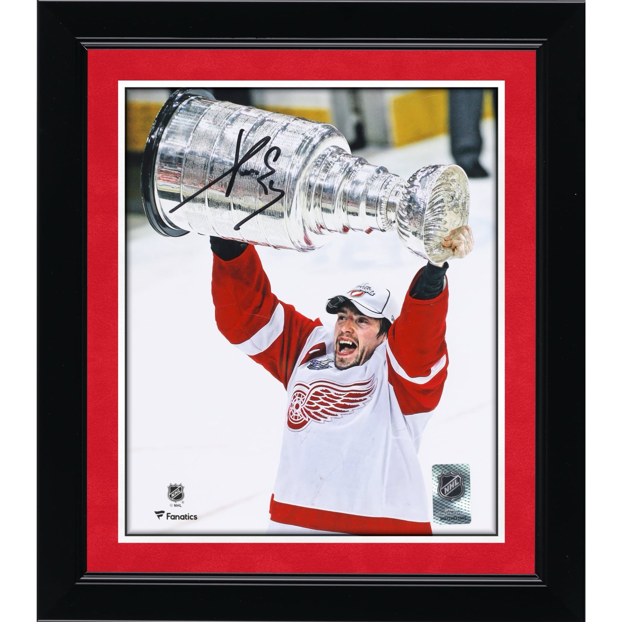 Pavel Datsyuk Detroit Red Wings Autographed 2008 Stanley Cup Champions 8" x 10" Raising Cup Photograph