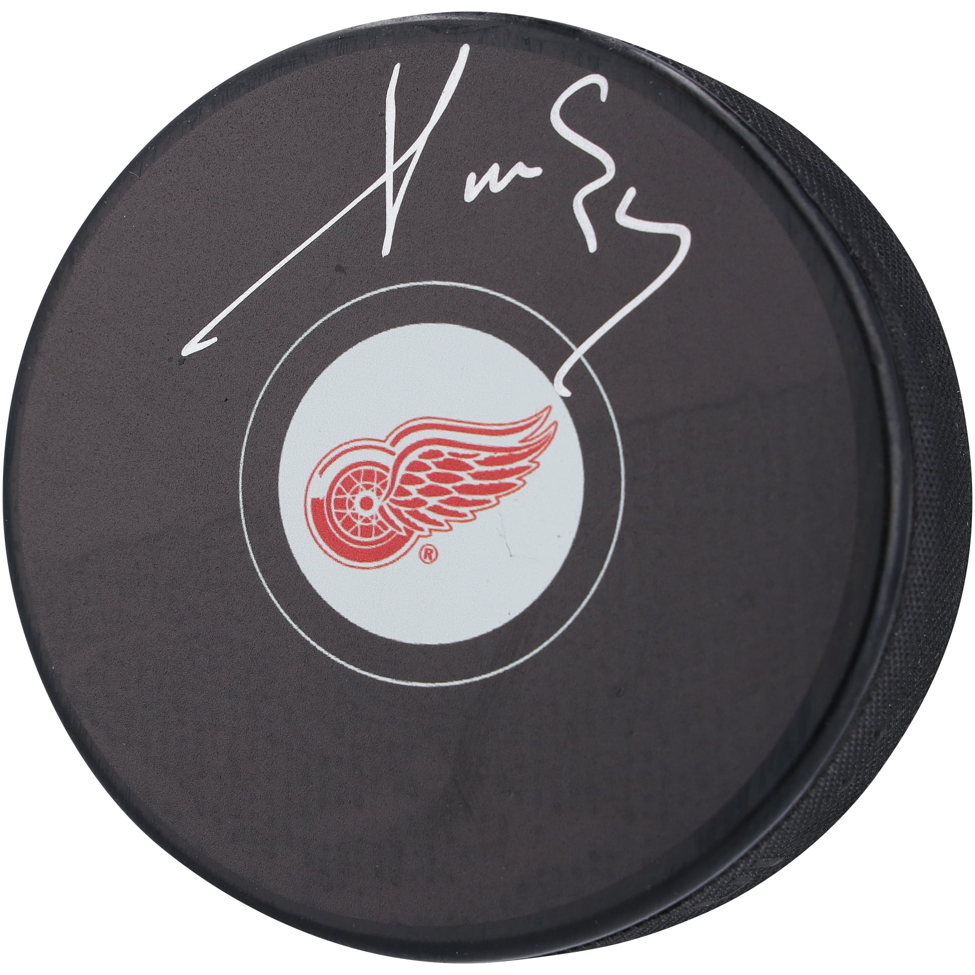 Pavel Datsyuk Detroit Red Wings Autographed Hockey Puck