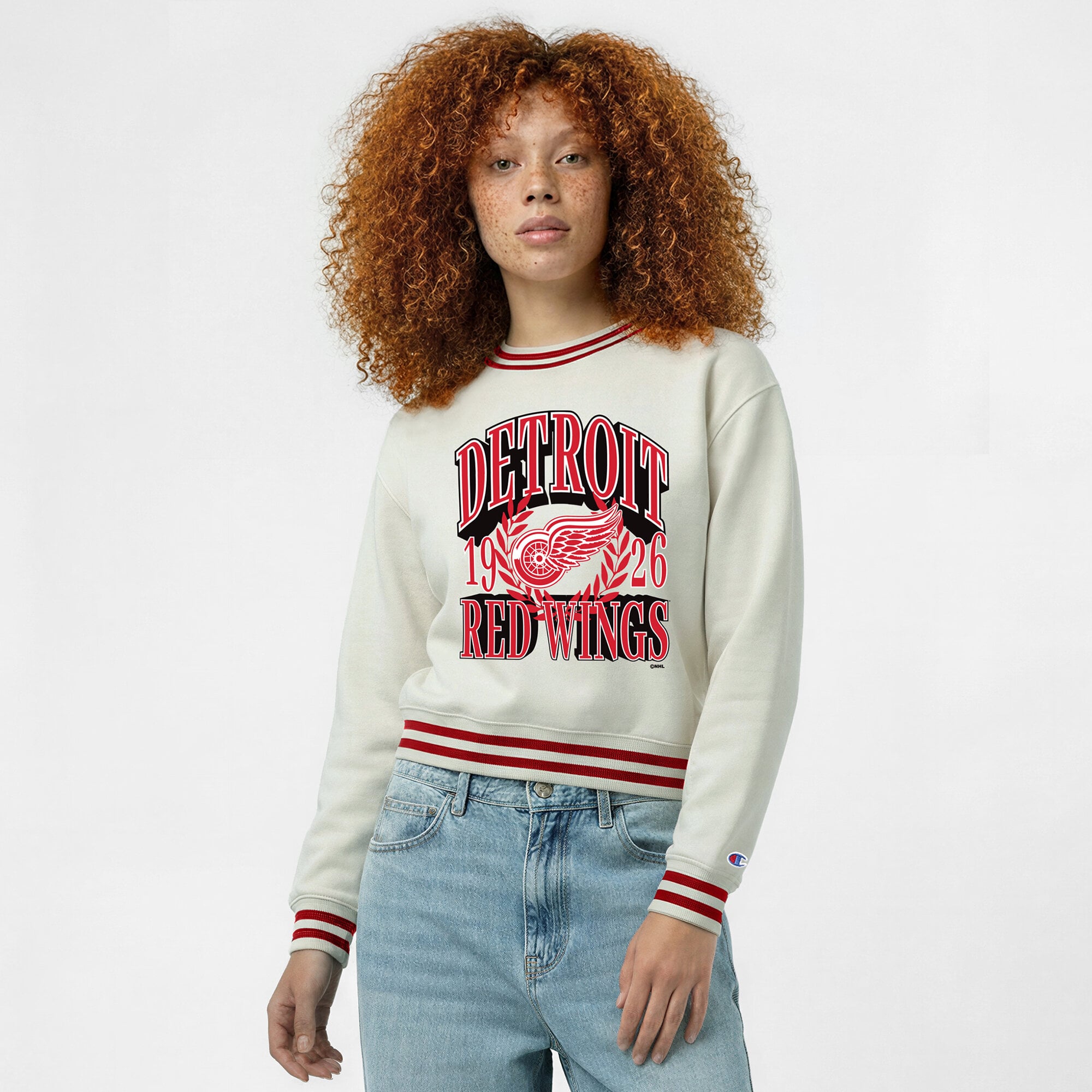 Sweat-shirt Champion crème pour femme, motif lauriers audacieux des Red Wings de Détroit, en fil tissé inversé.