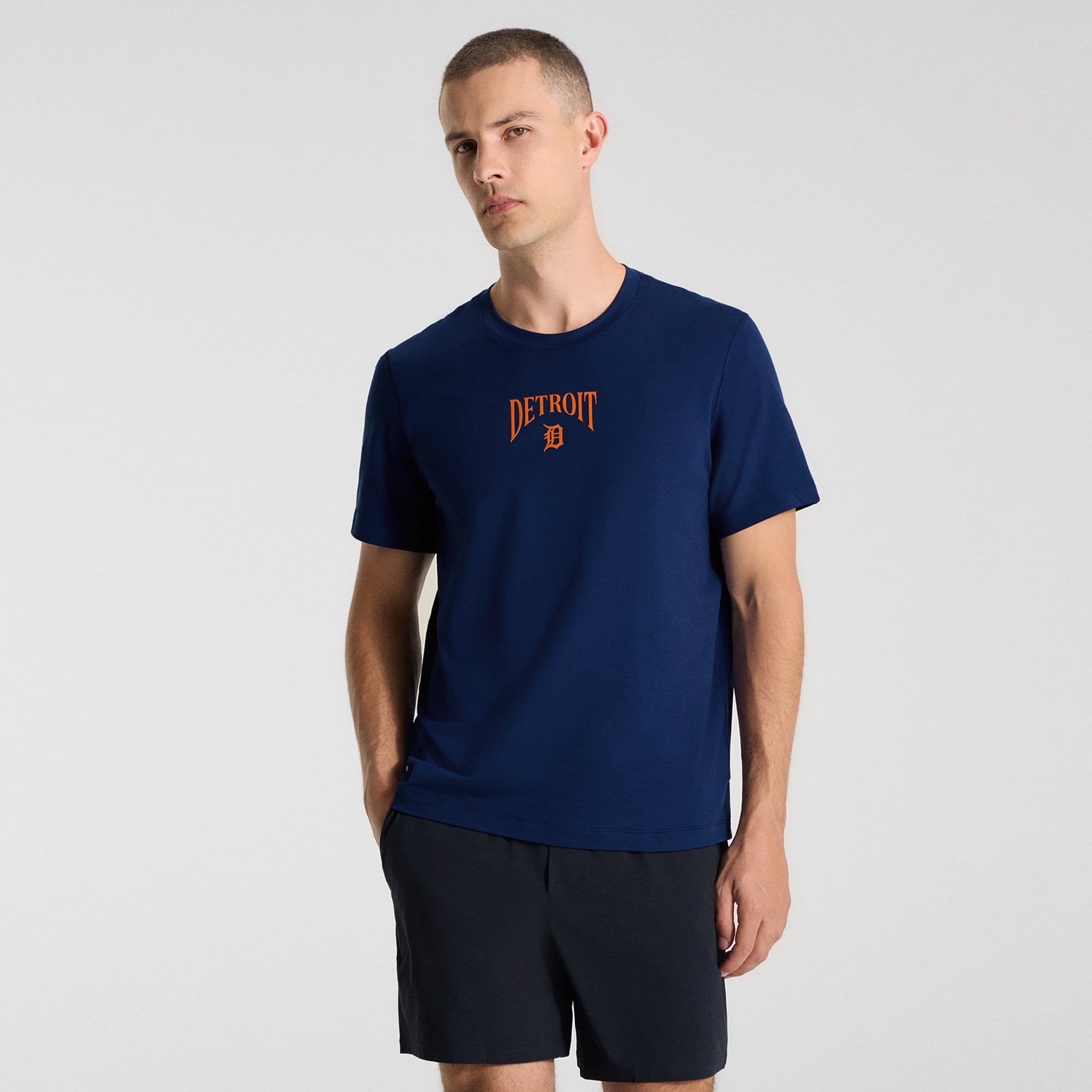 T-shirt en jersey doux pour homme lululemon Midnight Shadow Detroit Tigers