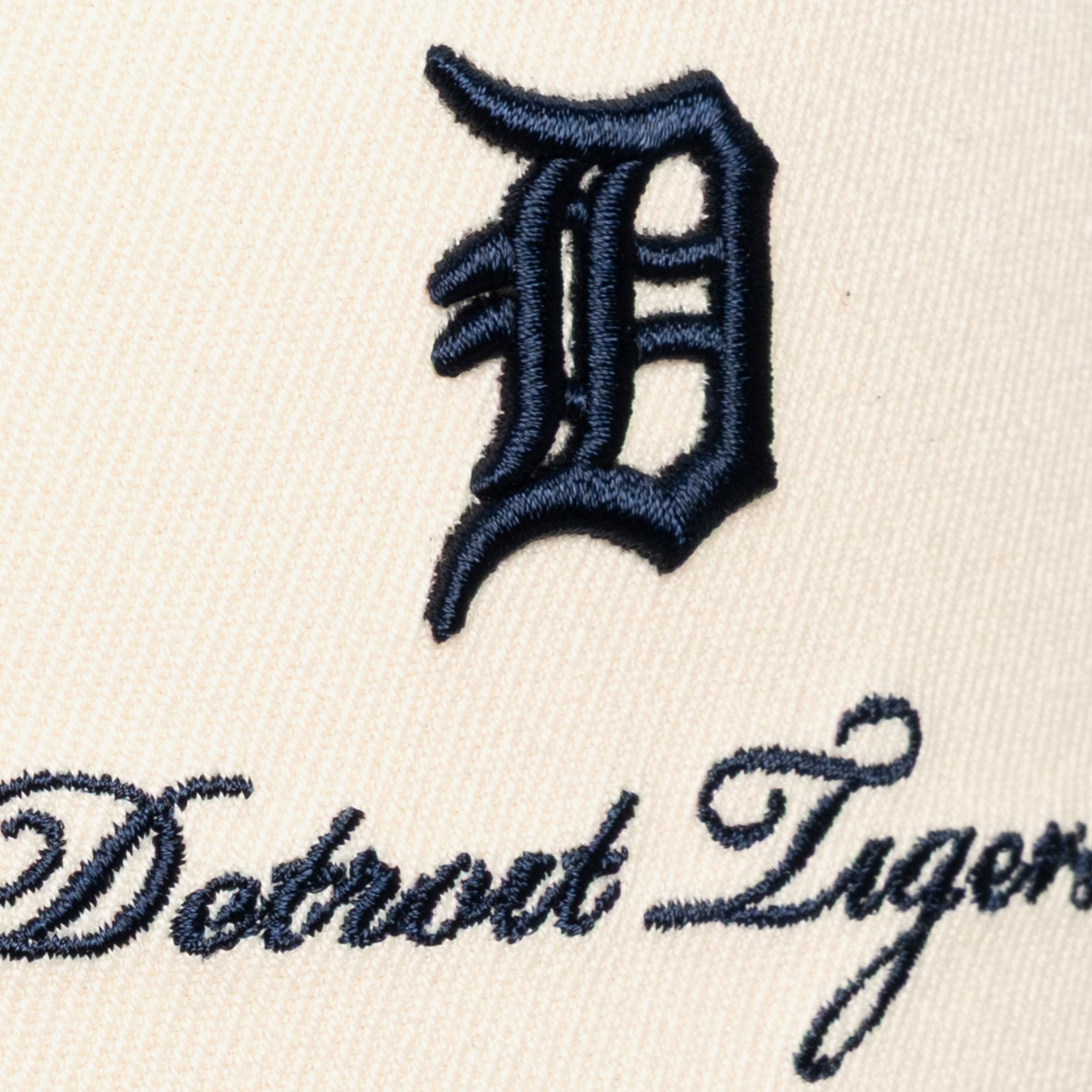 Men's Mitchell & Ness Cream/Navy Detroit Tigers Flawless Stretch-Snapback Hat