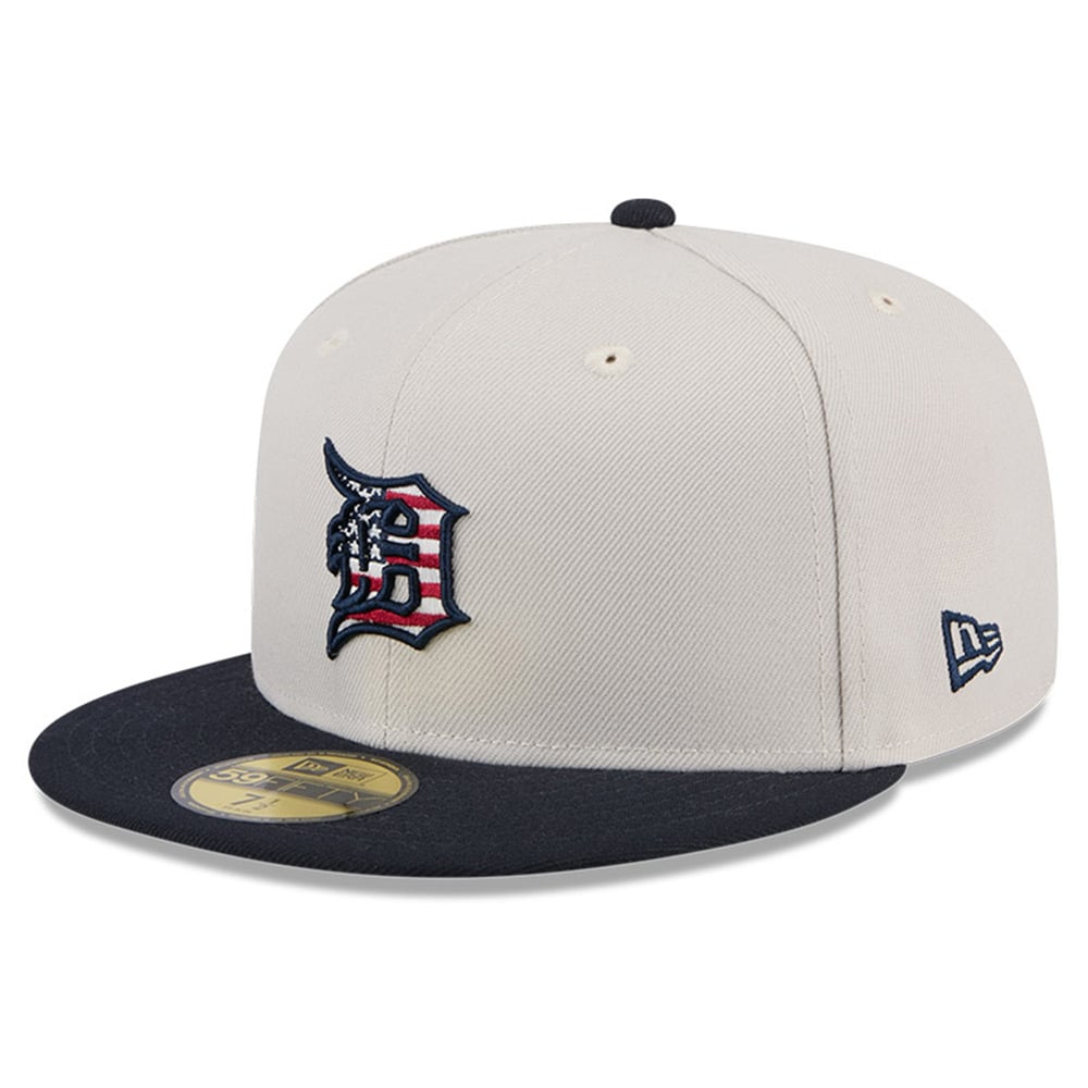 Men's New Era Khaki/Black Detroit Tigers 2024 Fourth of July 59FIFTY Fitted Hat