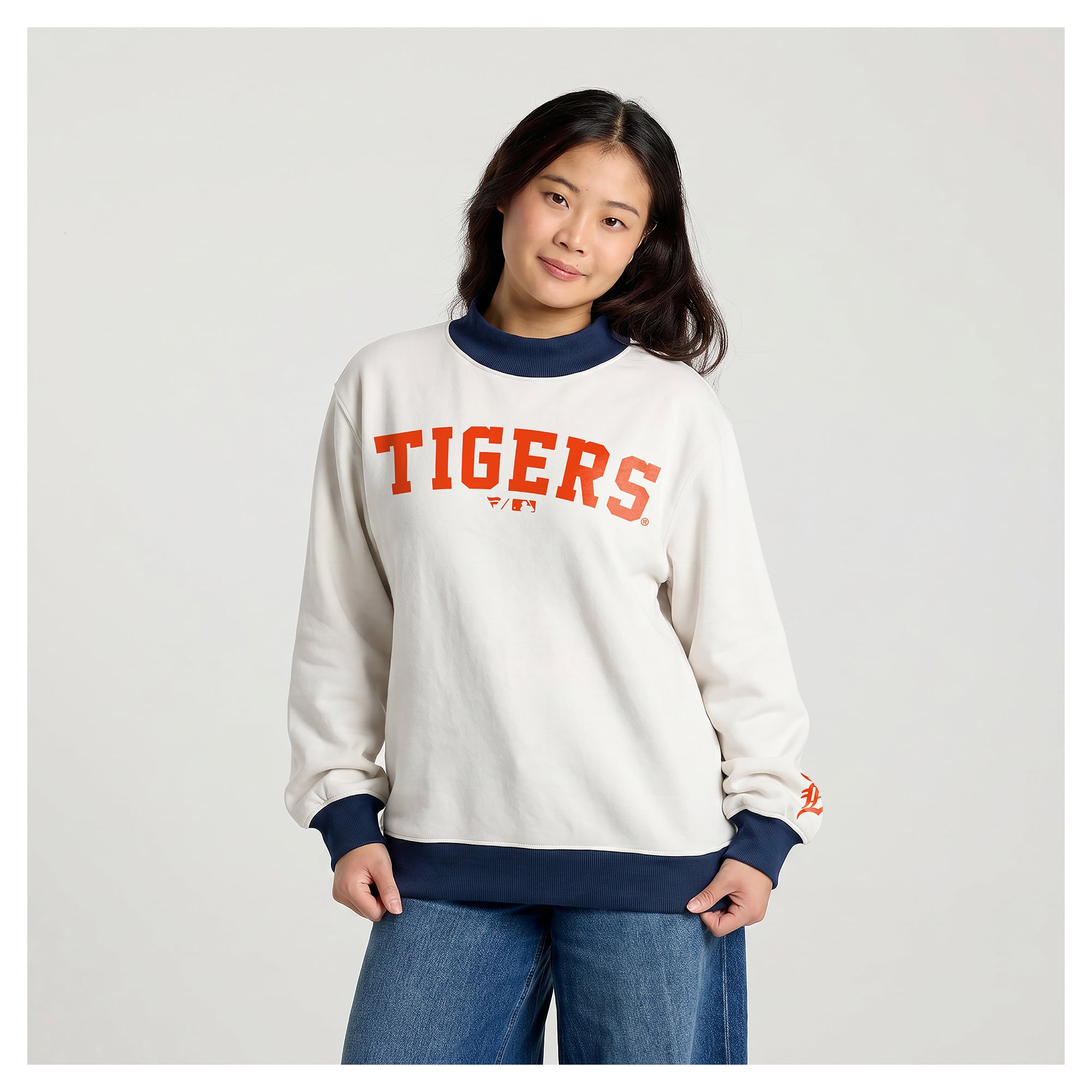 Sweat-shirt crème Detroit Tigers pour femmes de Fanatics