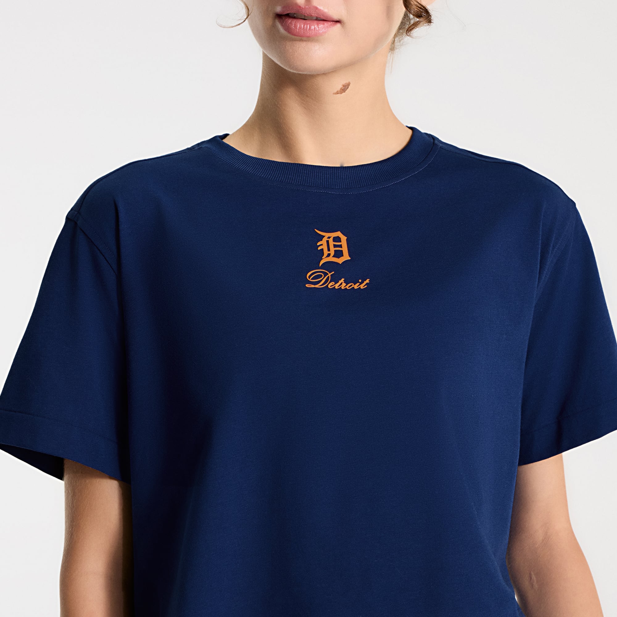 T-shirt en coton biologique lululemon Midnight Shadow Detroit Tigers All Yours pour femmes