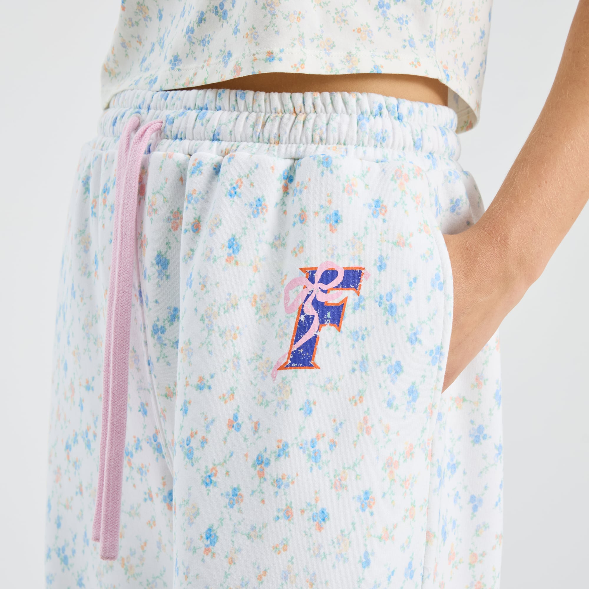 LoveShackFancy Women's White Florida Gators Ilyra Sweatpants