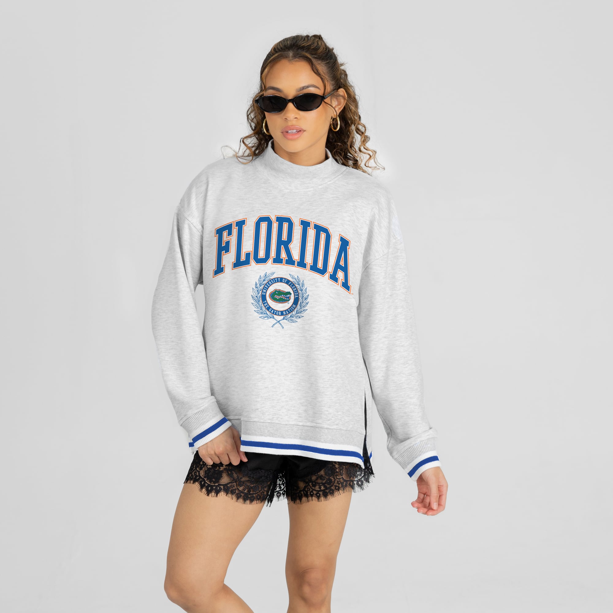Sweat-shirt à col montant rayures contrastées « Gameday Couture » ​​gris Florida Gators pour femme