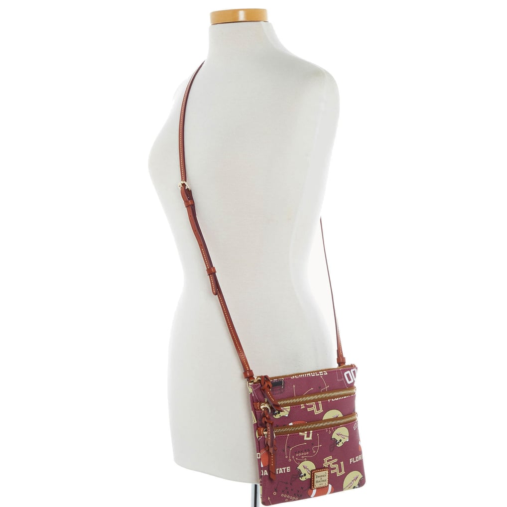 Sac à Main Bandoulière Dooney & Bourke Beige En Canvas - Taille Medium, Avec Quelques Taches
