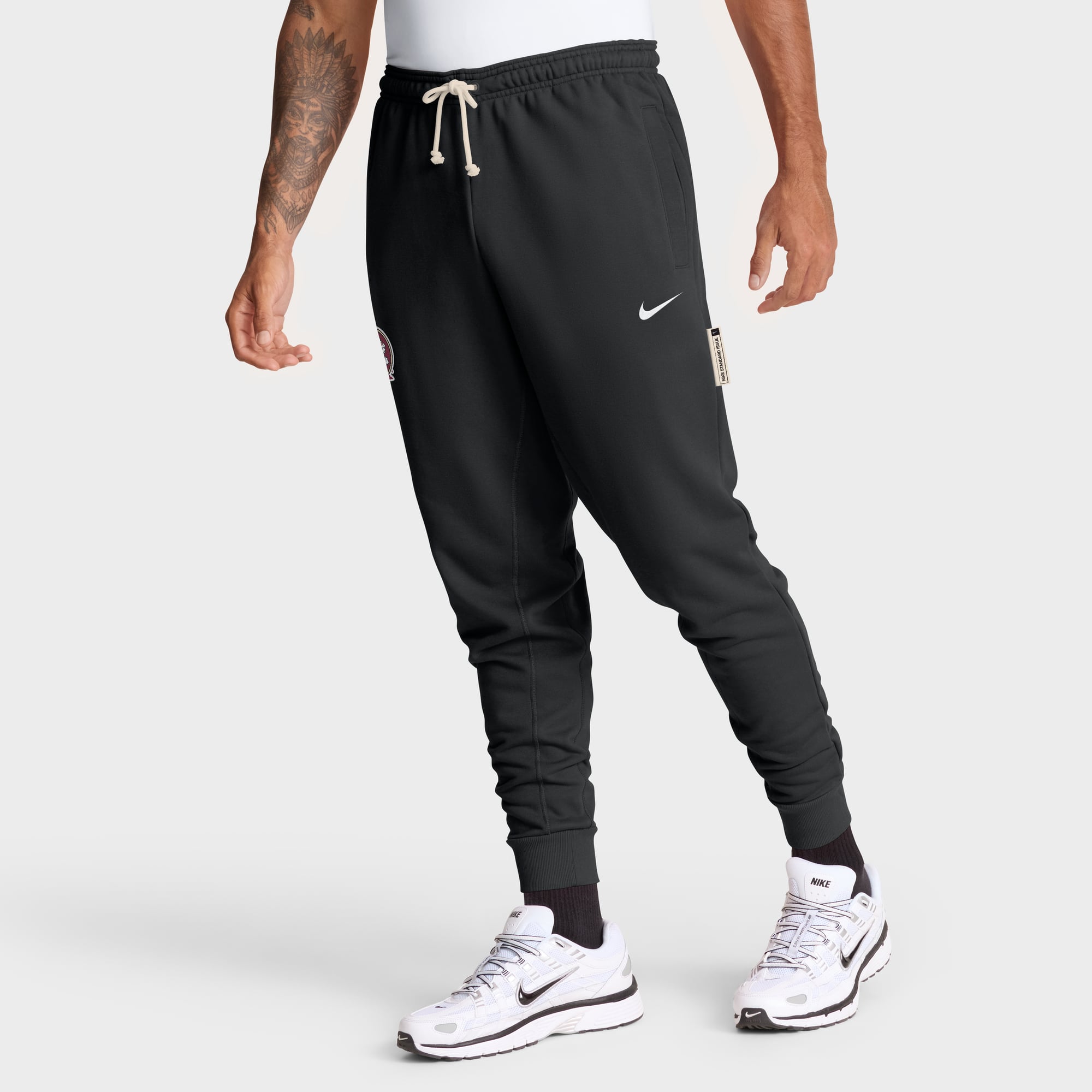 Men's Nike Black Florida State Seminoles Sideline Standard Issue Dri-FIT Taper Pants