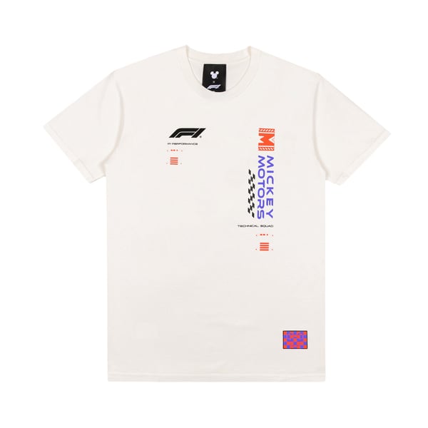 formula-1-x-disney-mickey-glow 