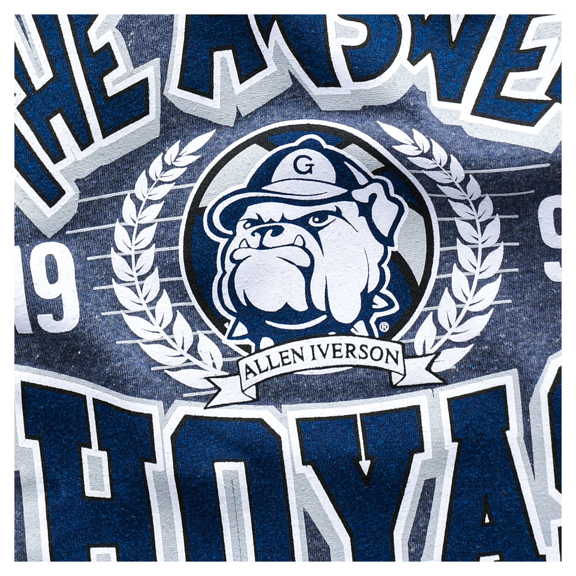 Sweat à capuche unisexe Roots of Fight x Georgetown Hoyas Allen Iverson bleu marine « The Answer »