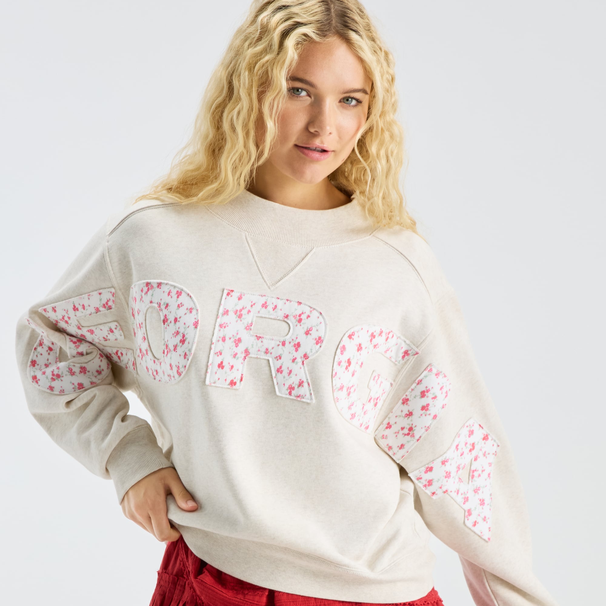 LoveShackFancy Women's Cream Georgia Bulldogs Mockneck Sweatshirt