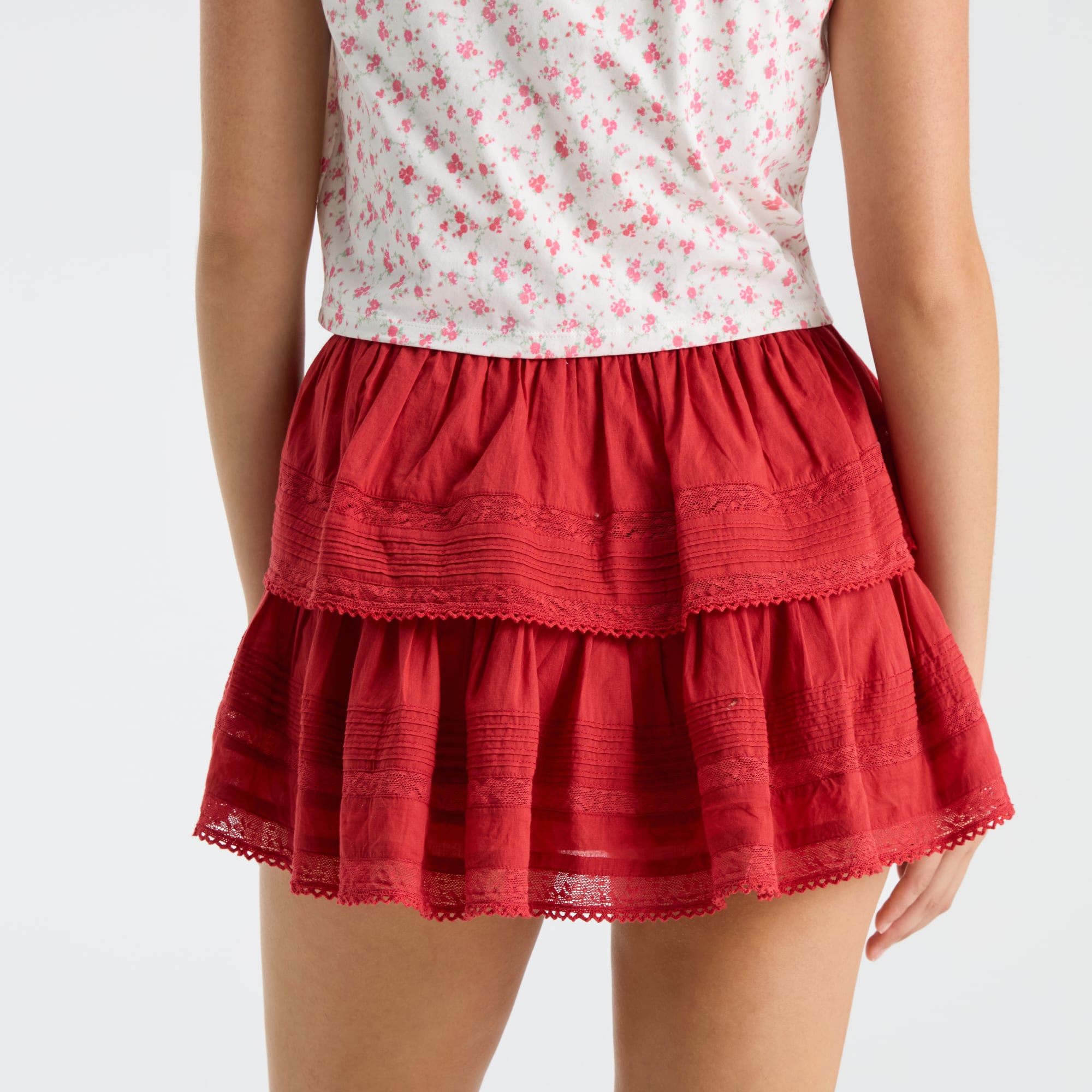 LoveShackFancy Women's Red Georgia Bulldogs Ruffle Mini Skirt
