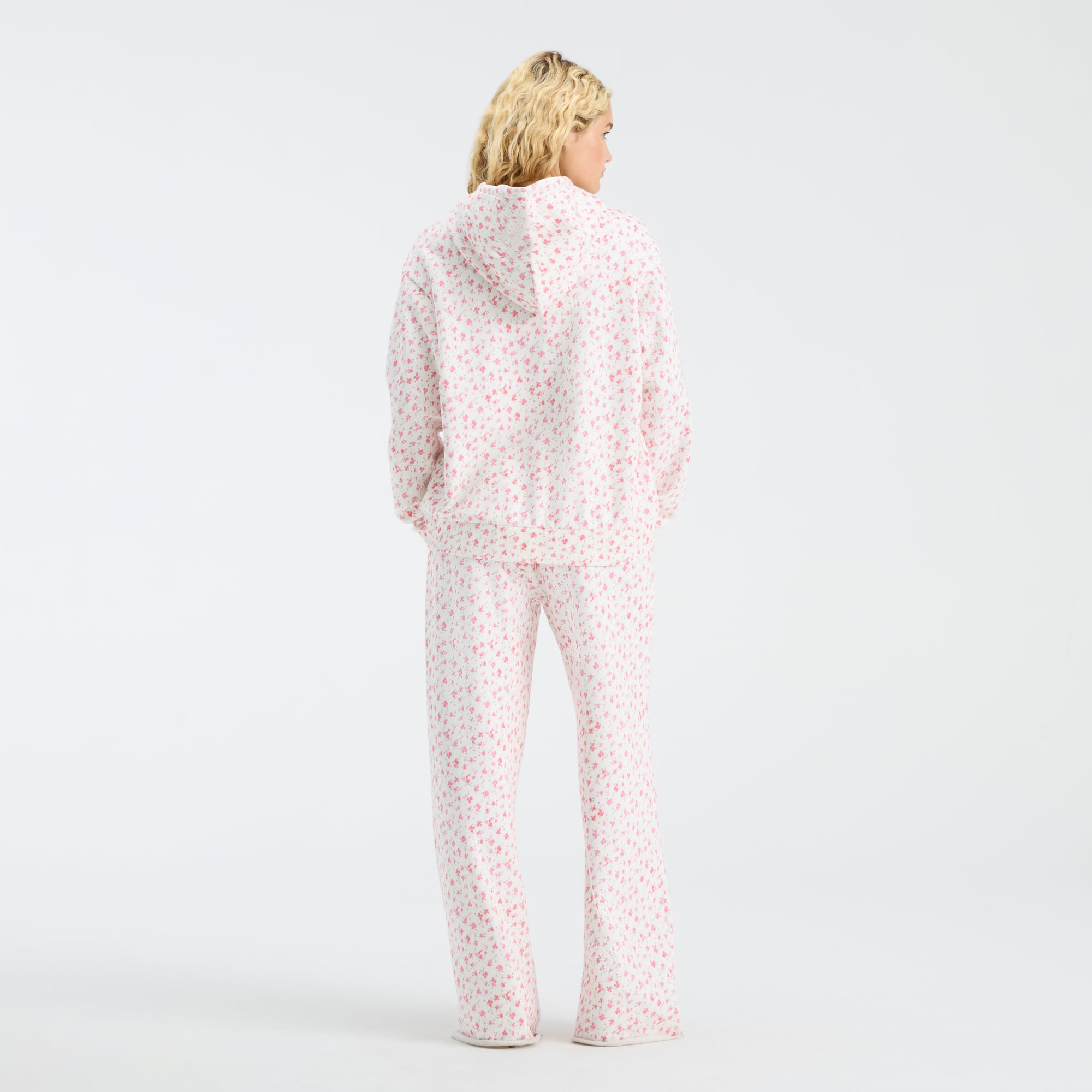 LoveShackFancy Women's White Georgia Bulldogs Ilyra Sweatpants
