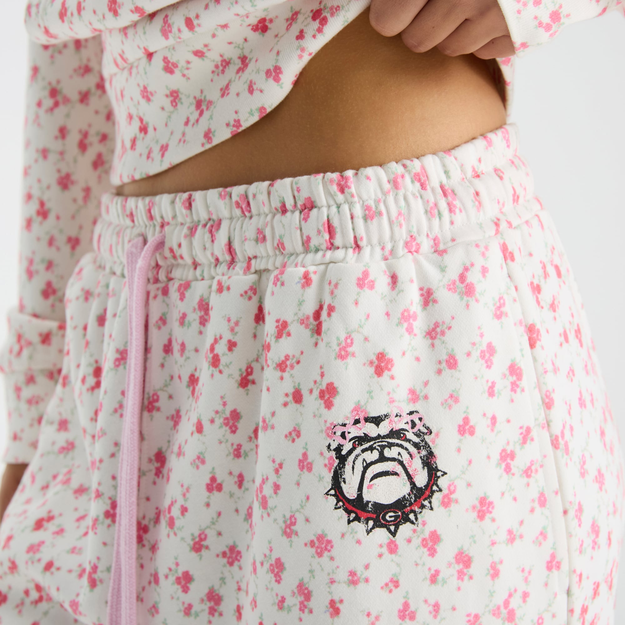 LoveShackFancy Women's White Georgia Bulldogs Ilyra Sweatpants