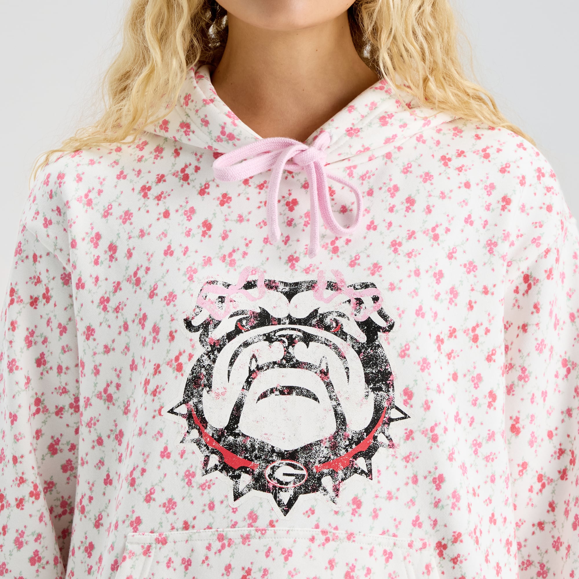 LoveShackFancy Women's White Georgia Bulldogs Nacova Hoodie